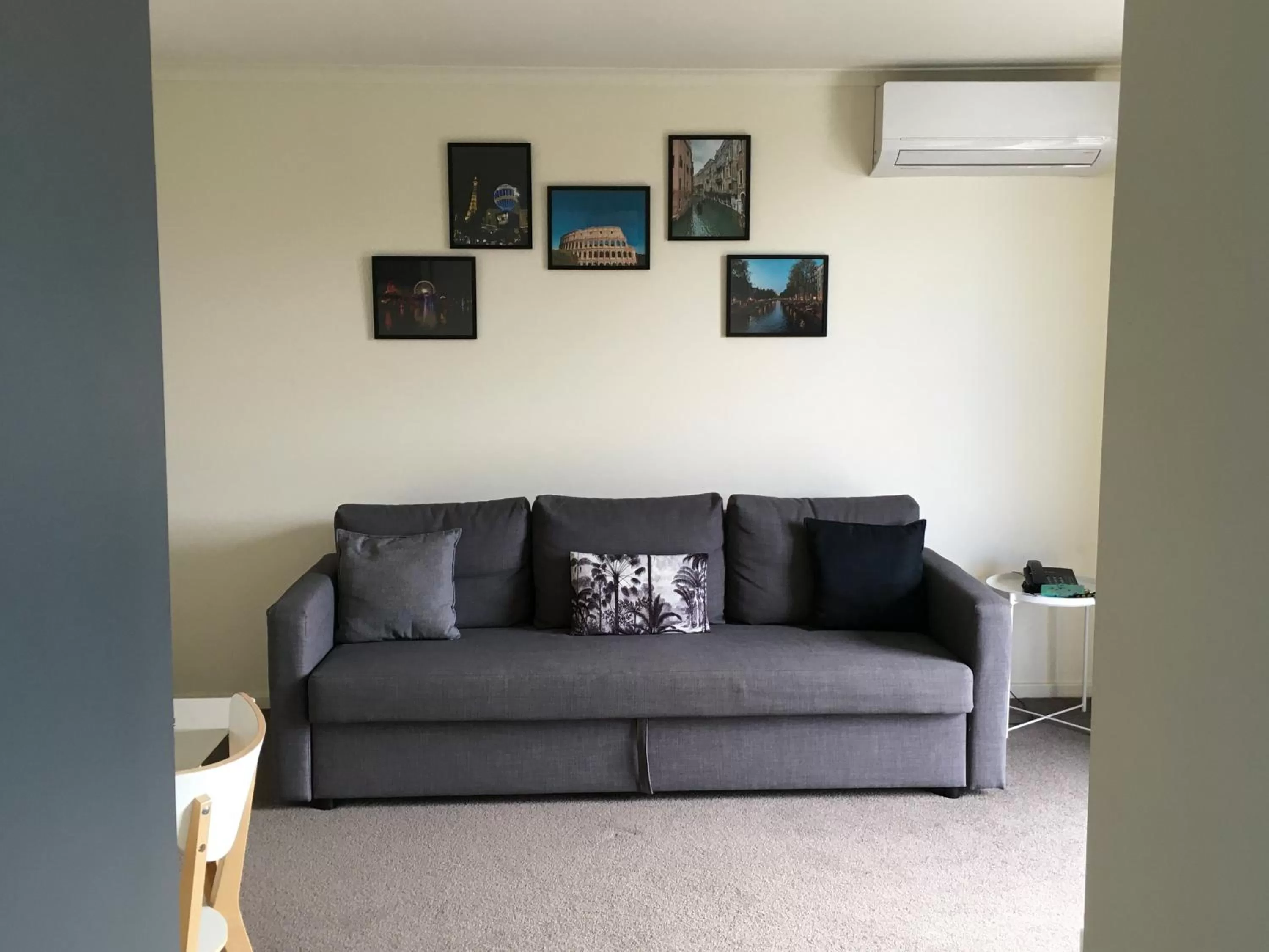 Living room in Horizon Holiday Apartments