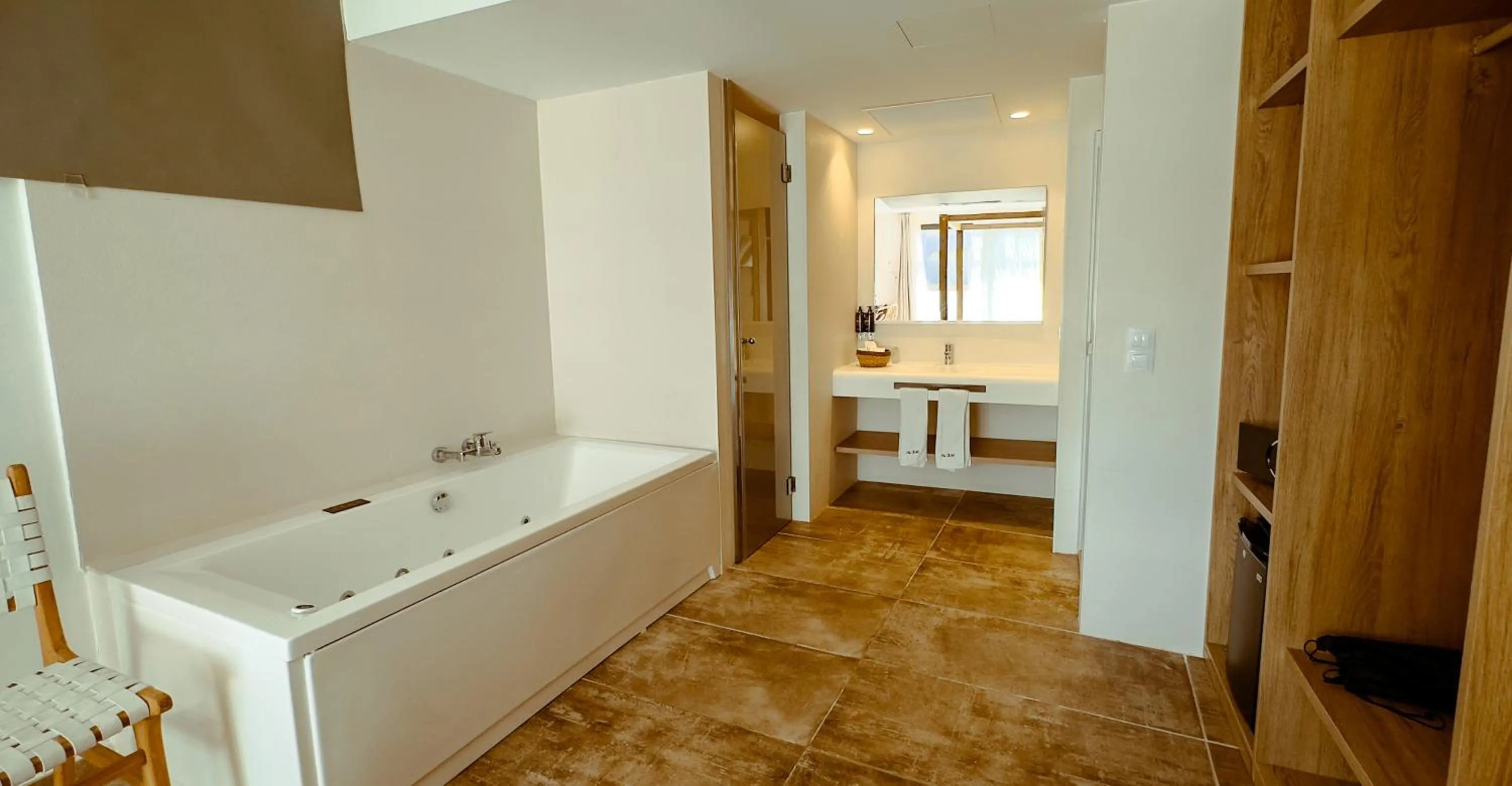 Hot Tub in ICON Valparaiso - Adults Only