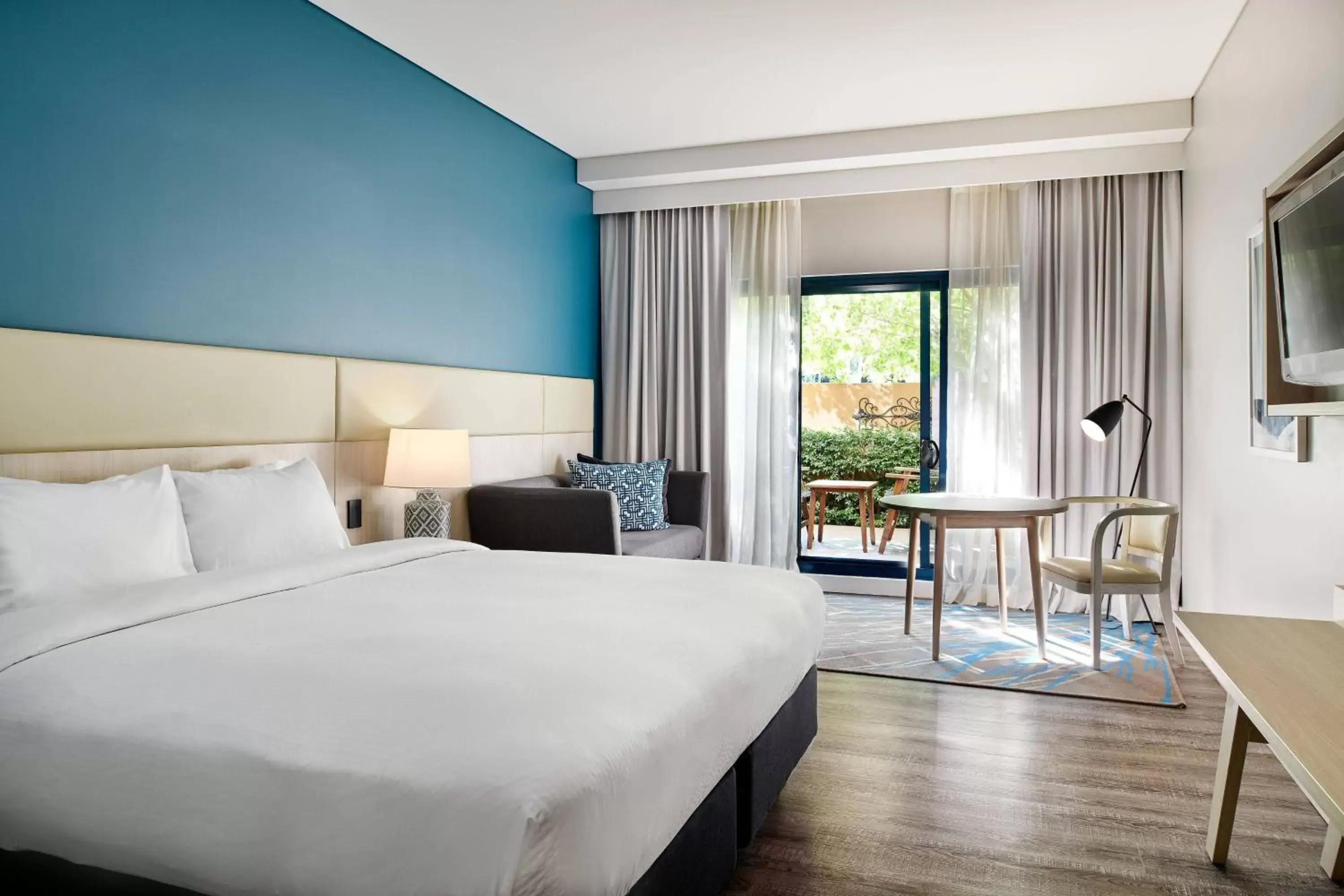 Photo of the whole room, Bed in Courtyard by Marriott Sydney-North Ryde