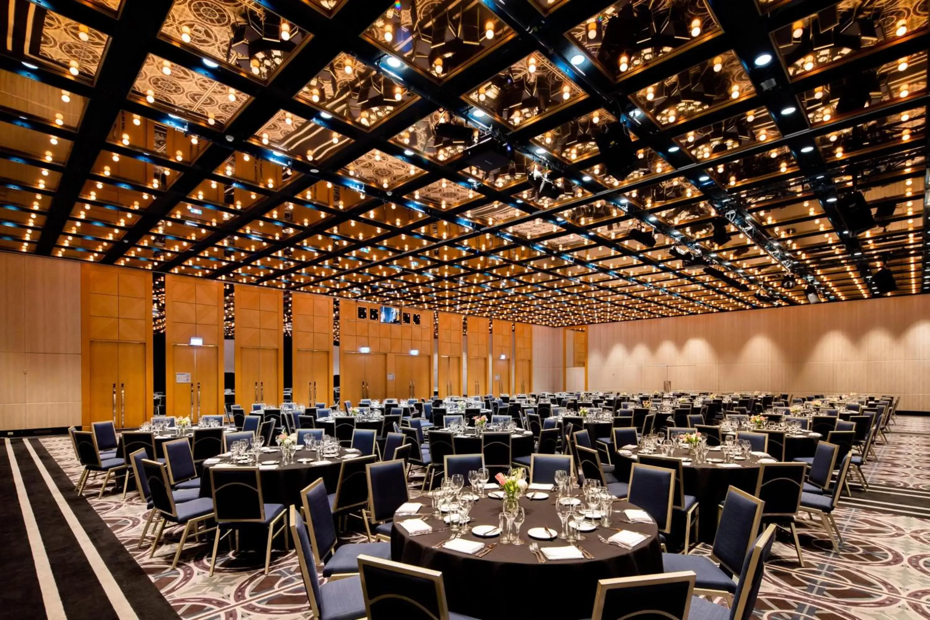 Banquet/Function facilities, Restaurant/Places to Eat in Sofitel Sydney Wentworth