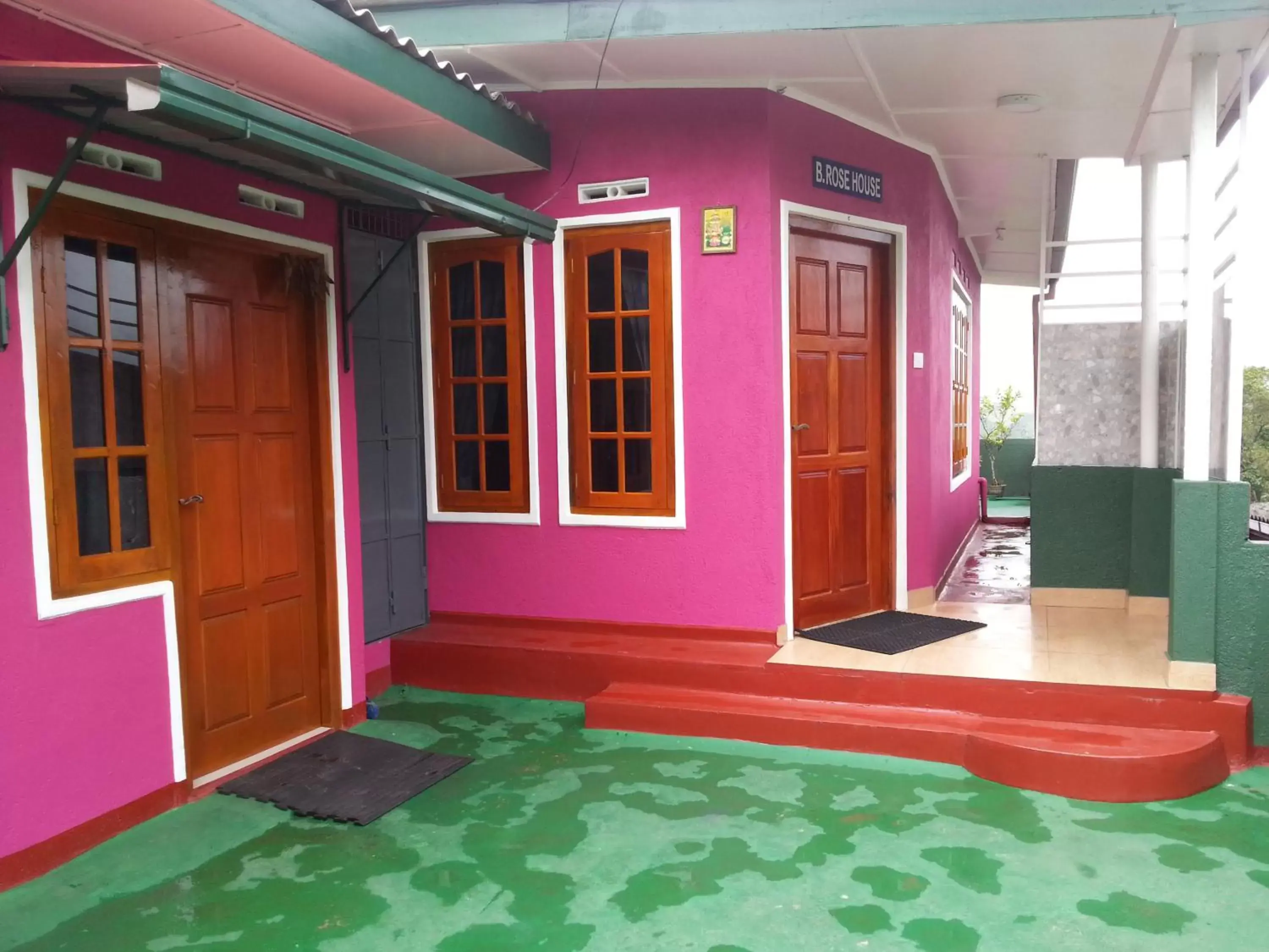 B.Rose House B.Rose House