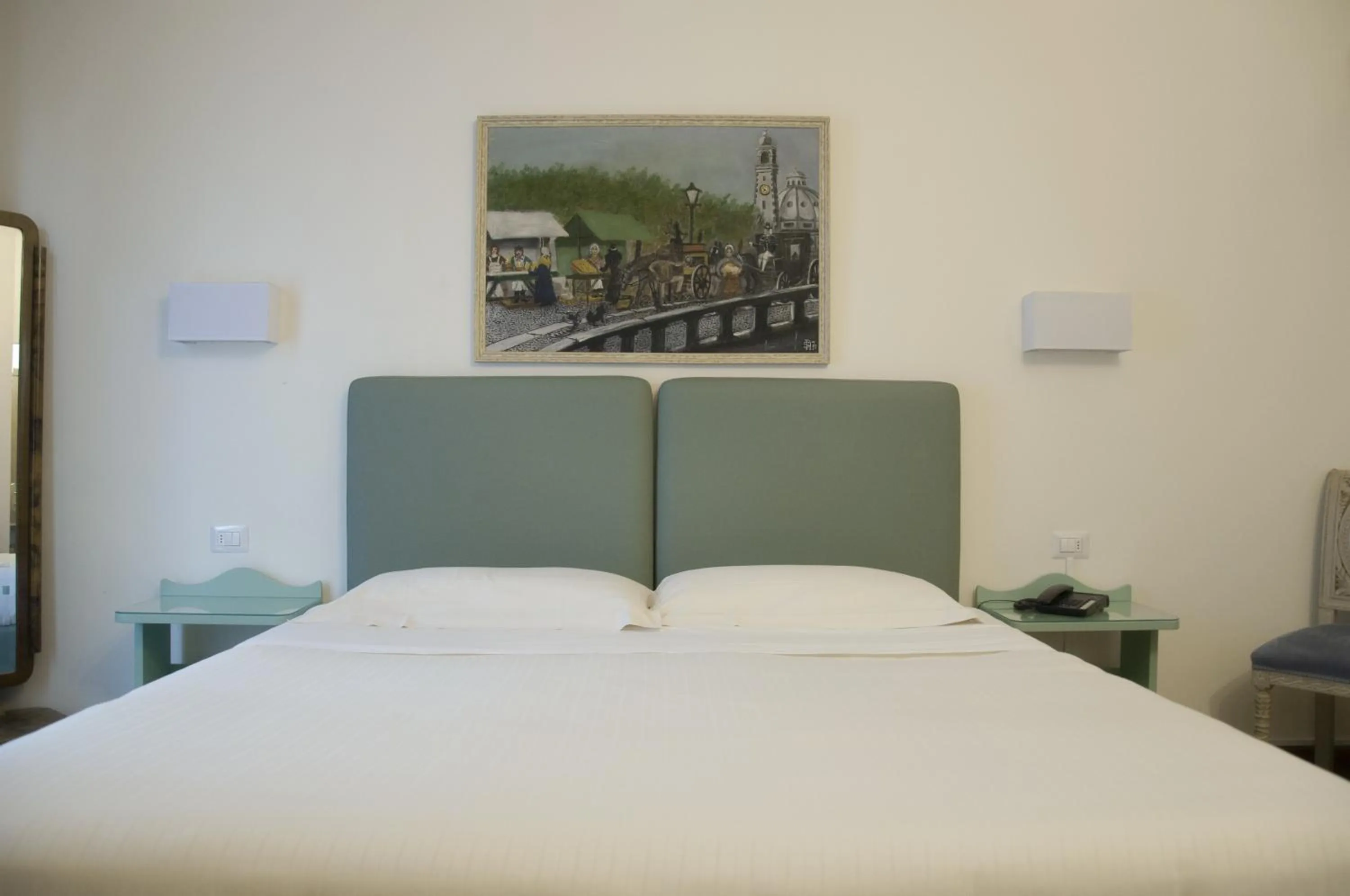 Bed in Hotel San Guido