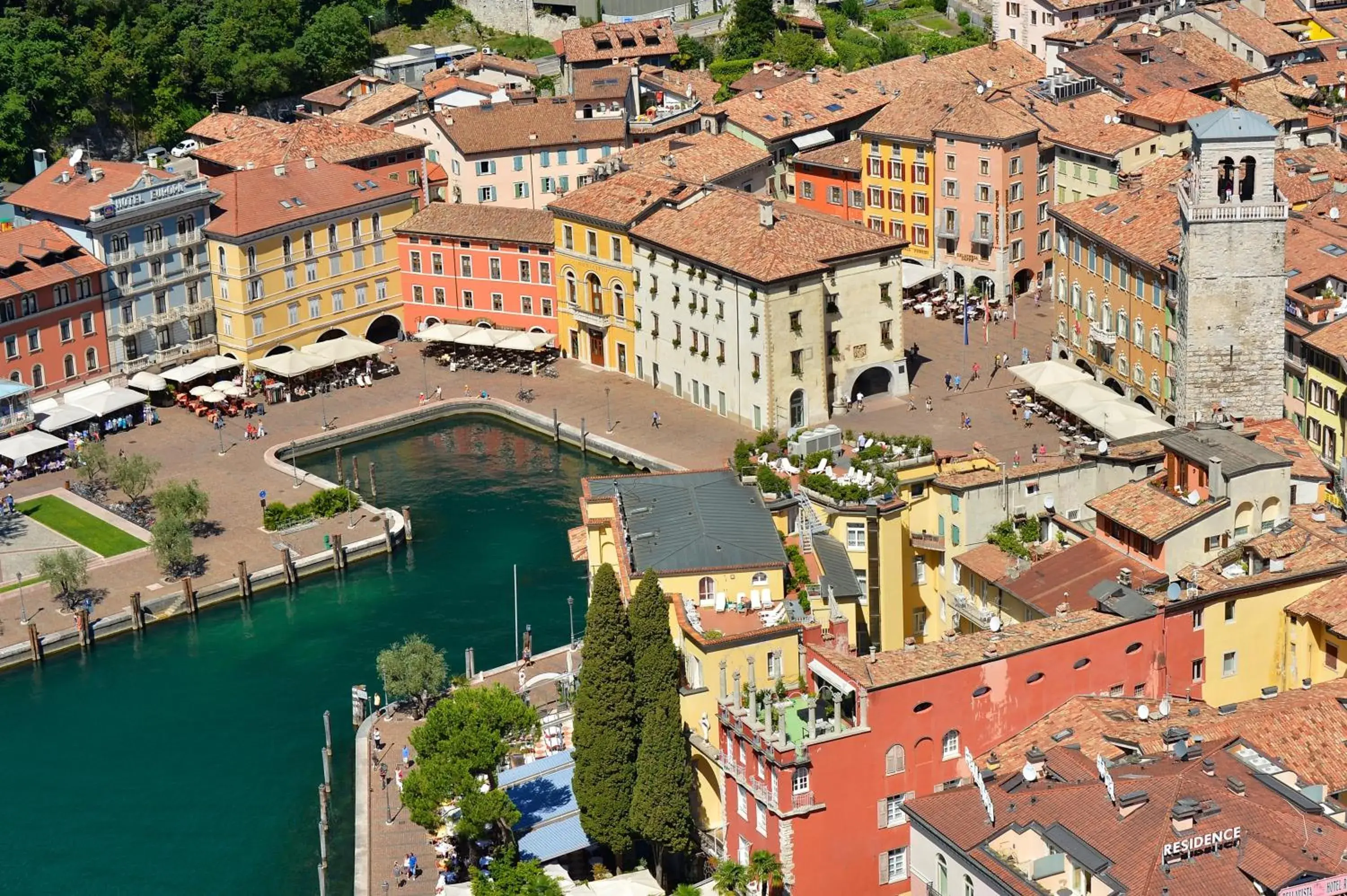 Bird's eye view, Bird's-eye View in Hotel Europa - Skypool & Panorama