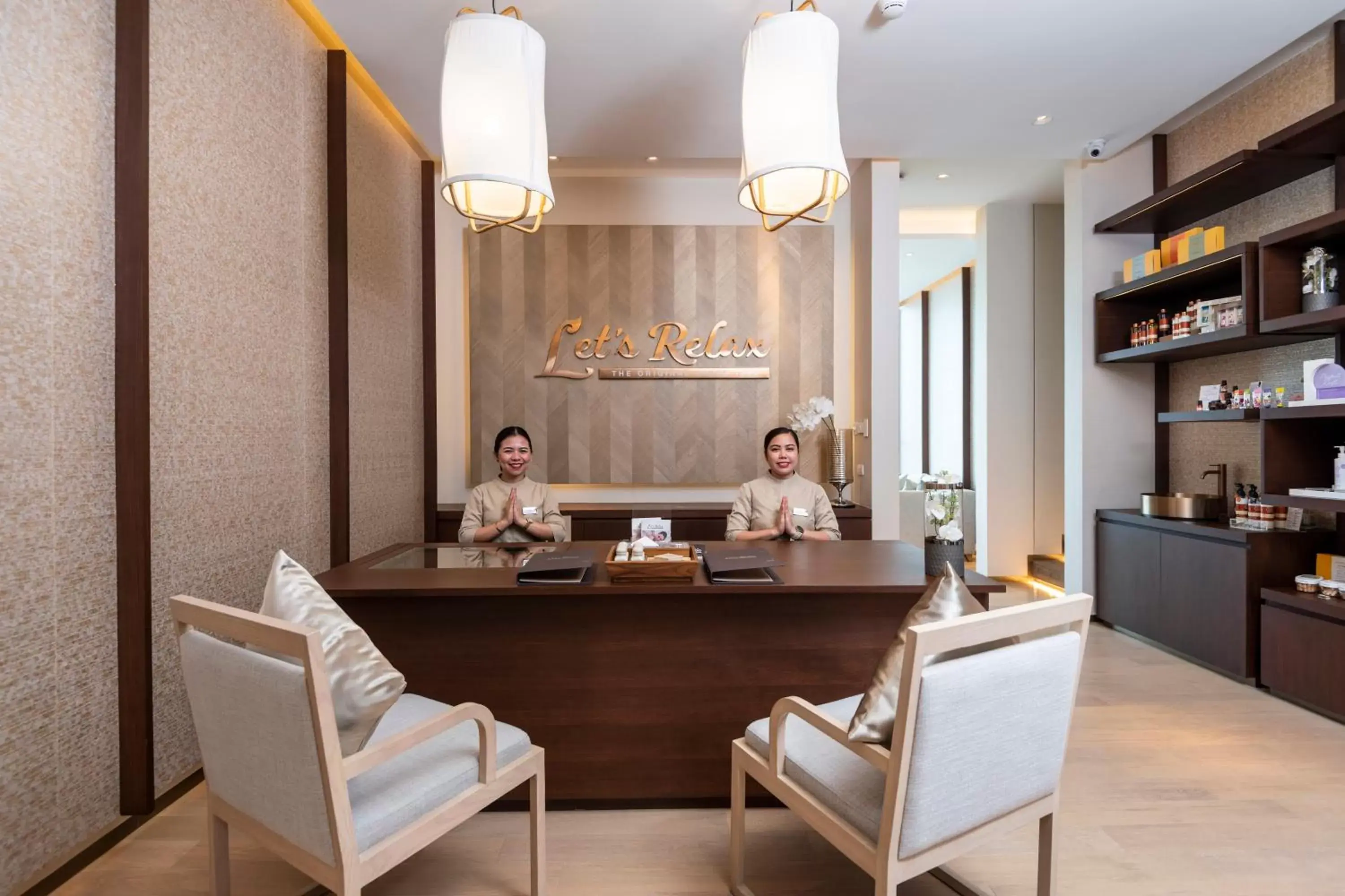 Massage in Carlton Hotel Bangkok Sukhumvit - SHA Extra Plus