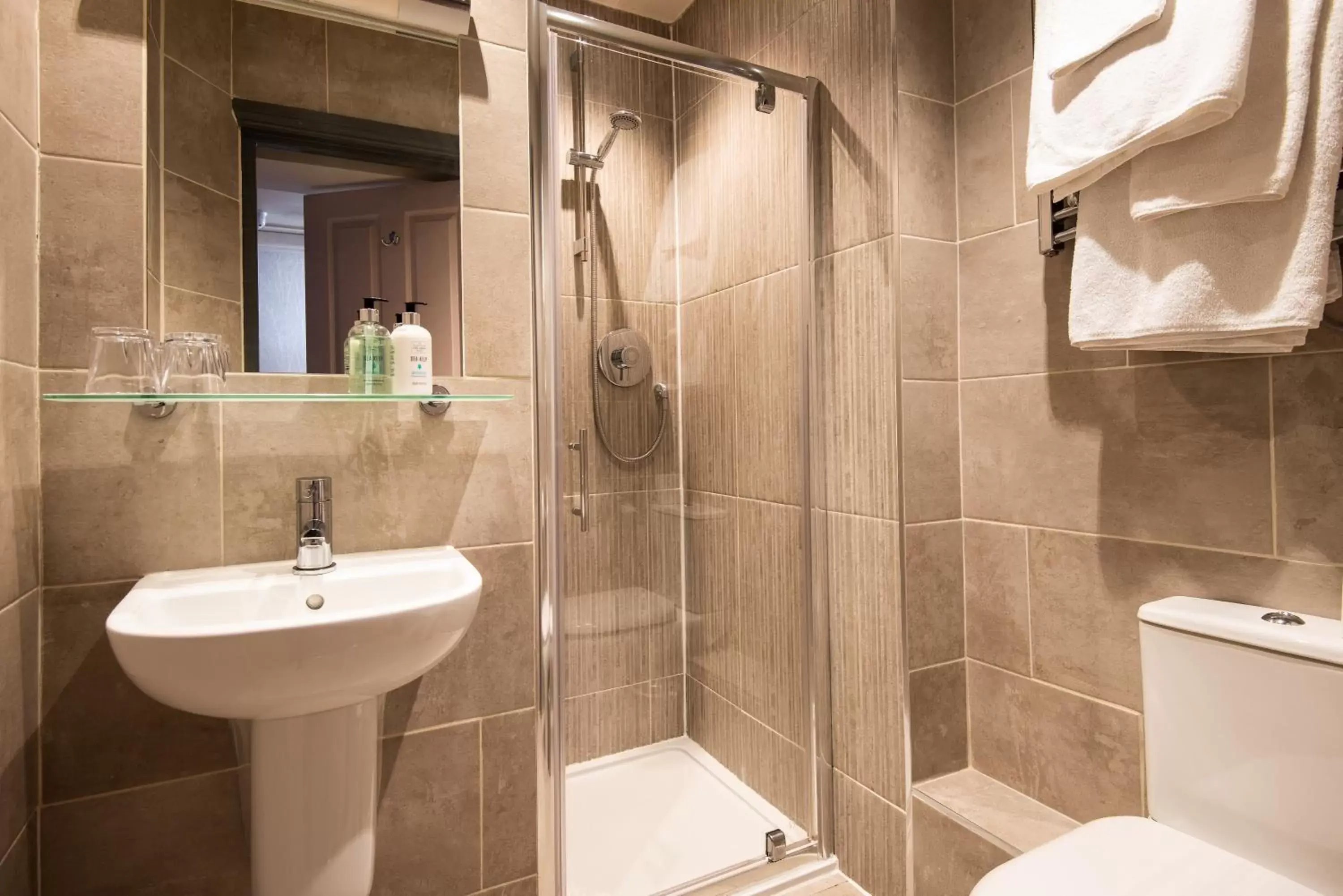 Shower, Bathroom in The Angel Inn - The Inn Collection Group