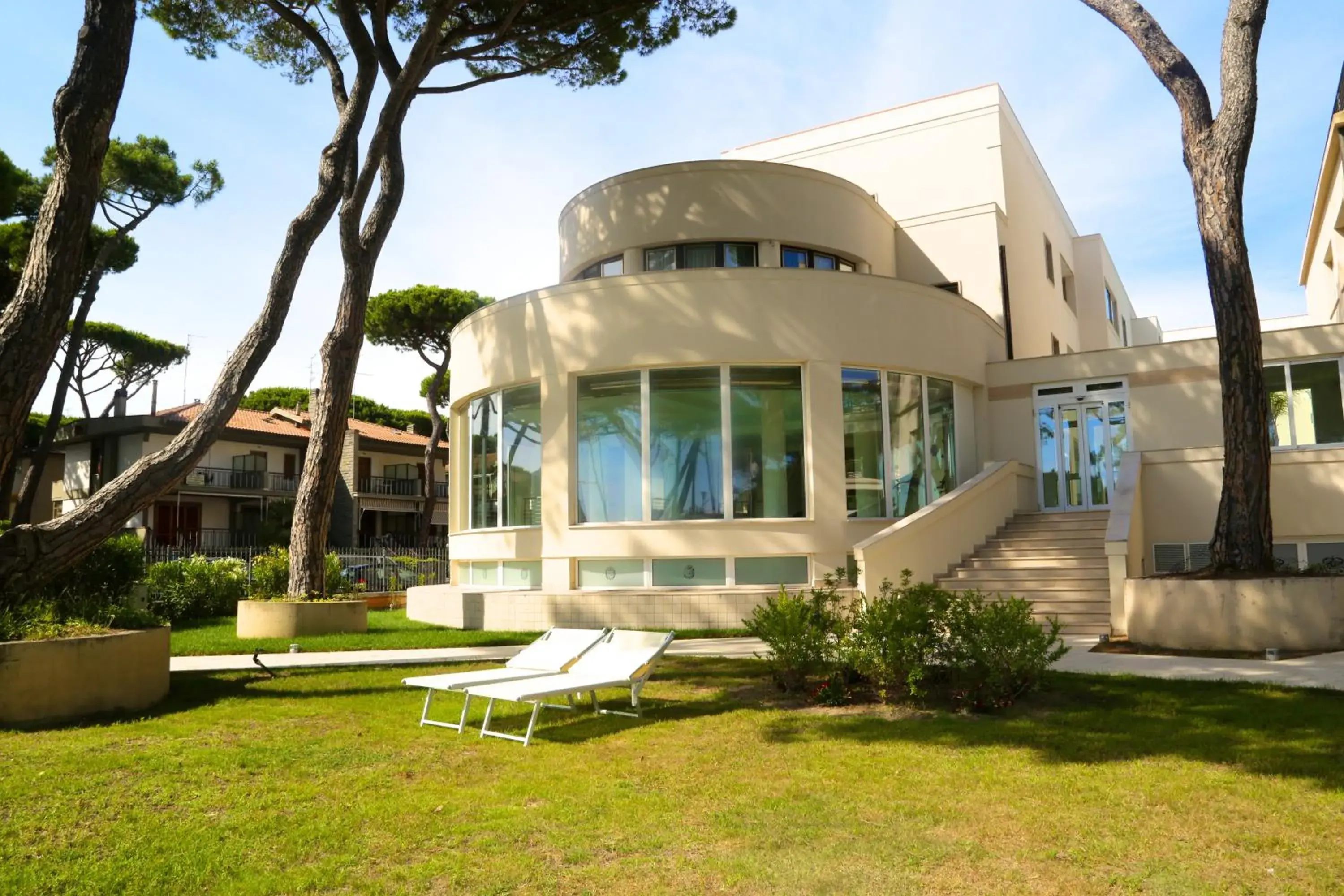 Garden, Property Building in Hotel Terme Marine Leopoldo Ii