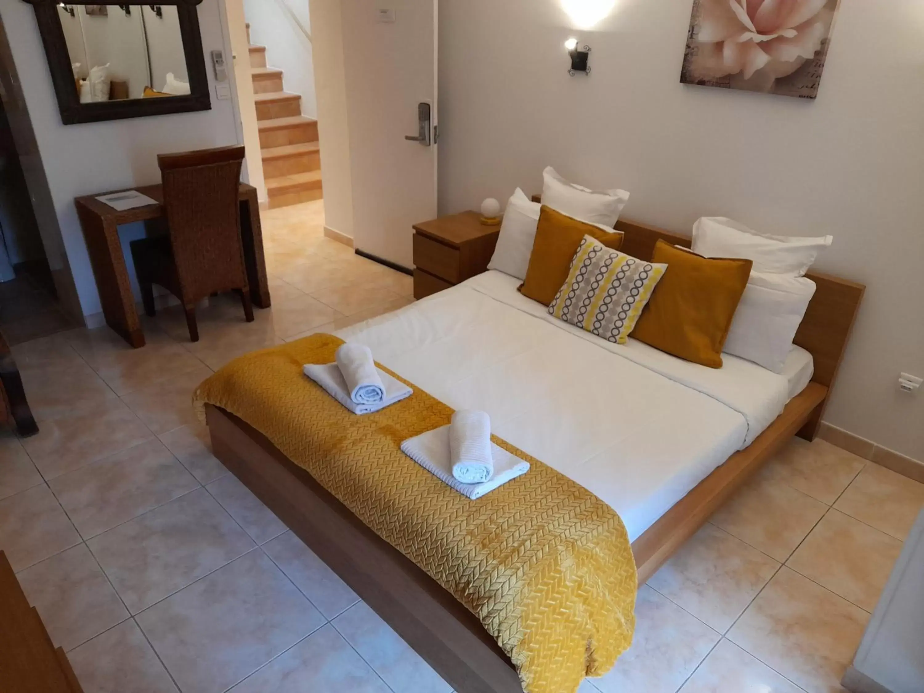 Bed in Hotel Villa Maya