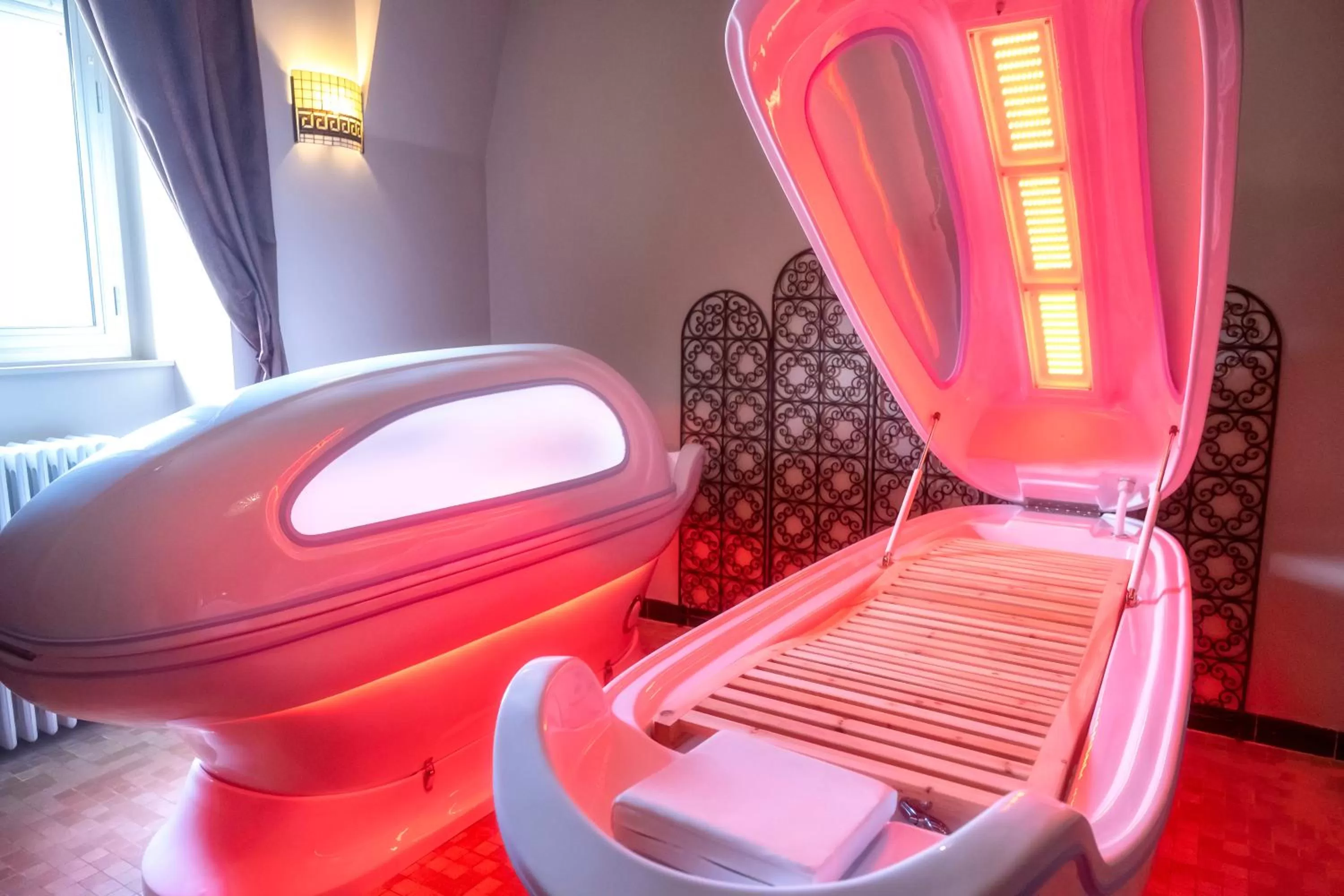 Spa and wellness centre/facilities in Château de Tressé