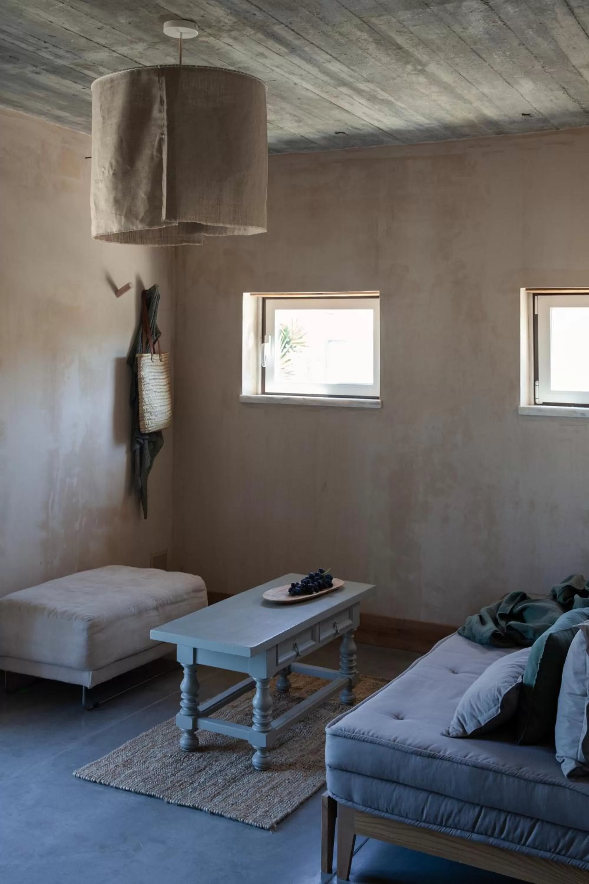 Living room, Bed in Azenhas do Mar Valley House