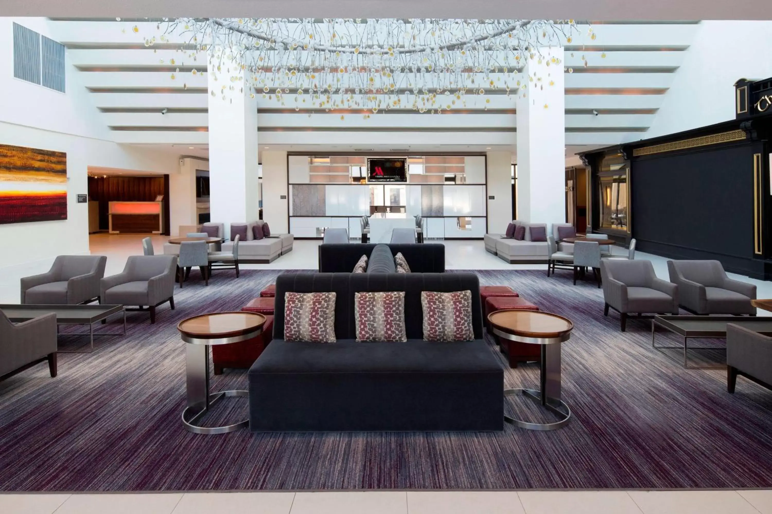 Lobby or reception, Lounge/Bar in Hanover Marriott