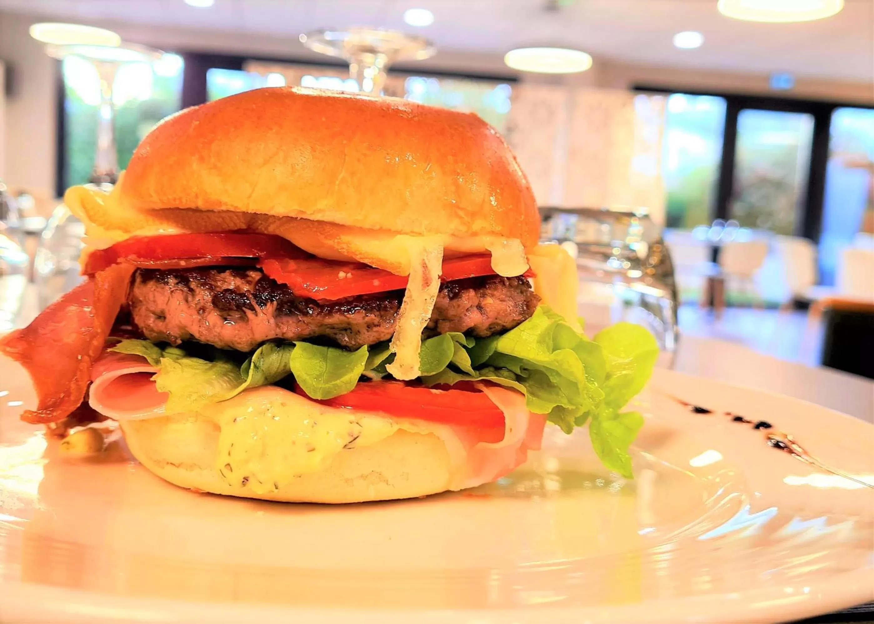 Restaurant/places to eat in Kyriad Hotel Lyon Givors