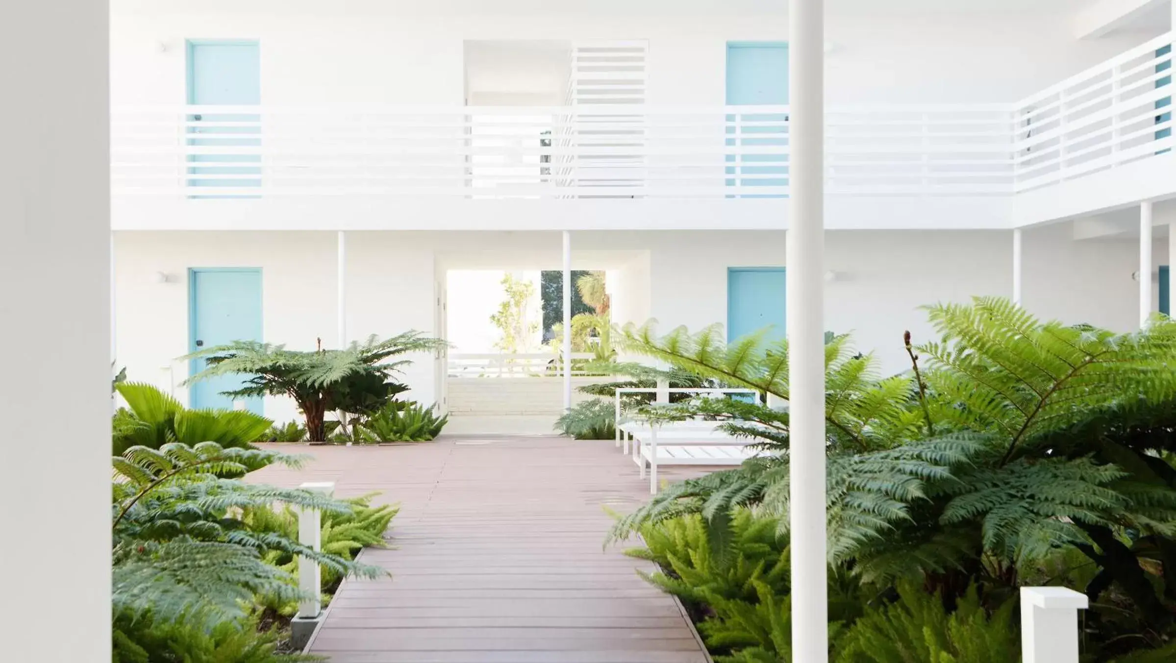 Property building in The Kimpton Shorebreak Fort Lauderdale Beach Resort