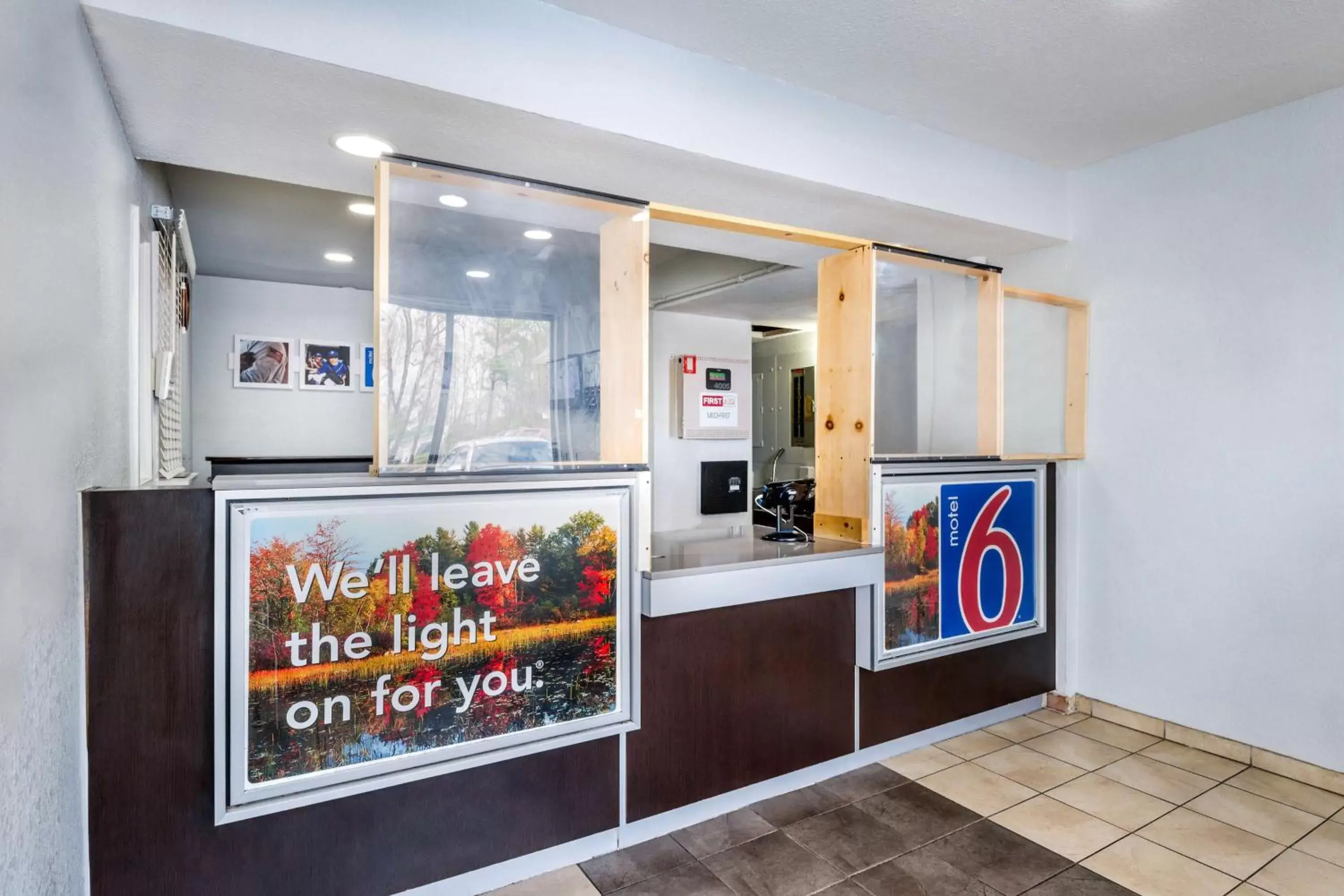 Lobby or reception in Motel 6-Sandston, VA - Richmond, Va