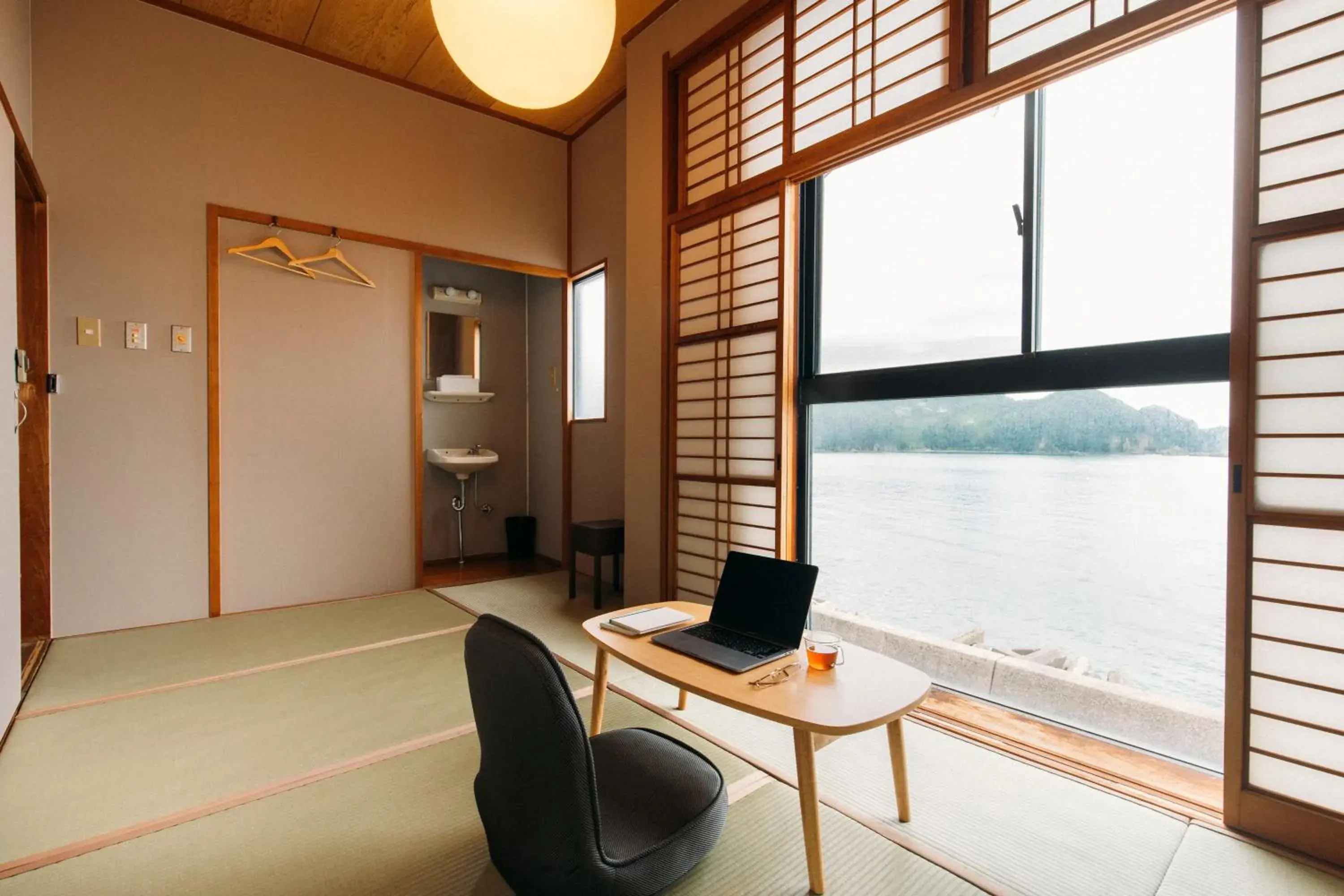 Economy Japanese-Style Room - single occupancy in Nagasaki House Burabura Economy Japanese-Style Room - single occupancy in Nagasaki House Burabura