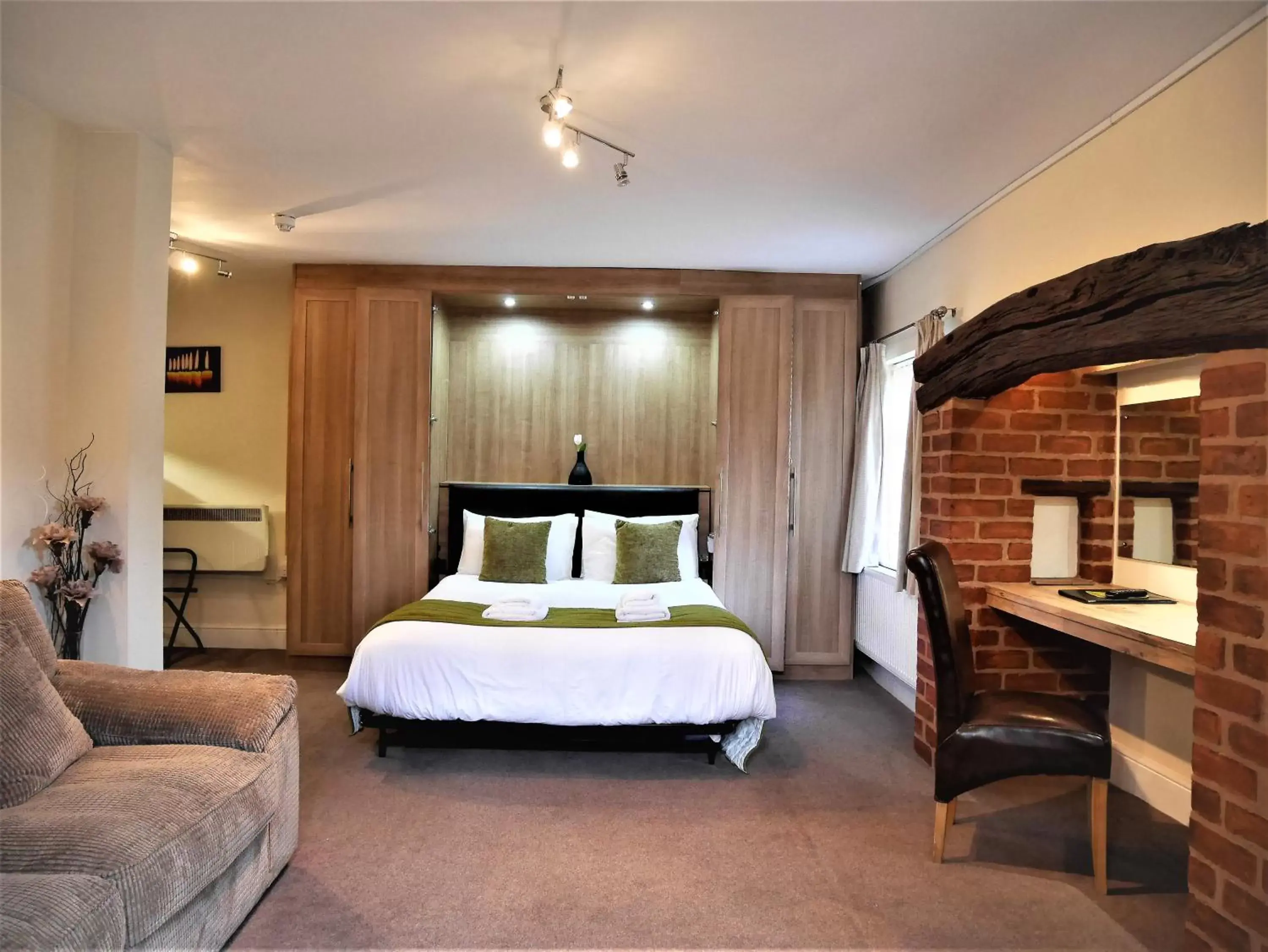 Bedroom, Bed in The Limes Country Lodge Hotel & Admiral Restaurant