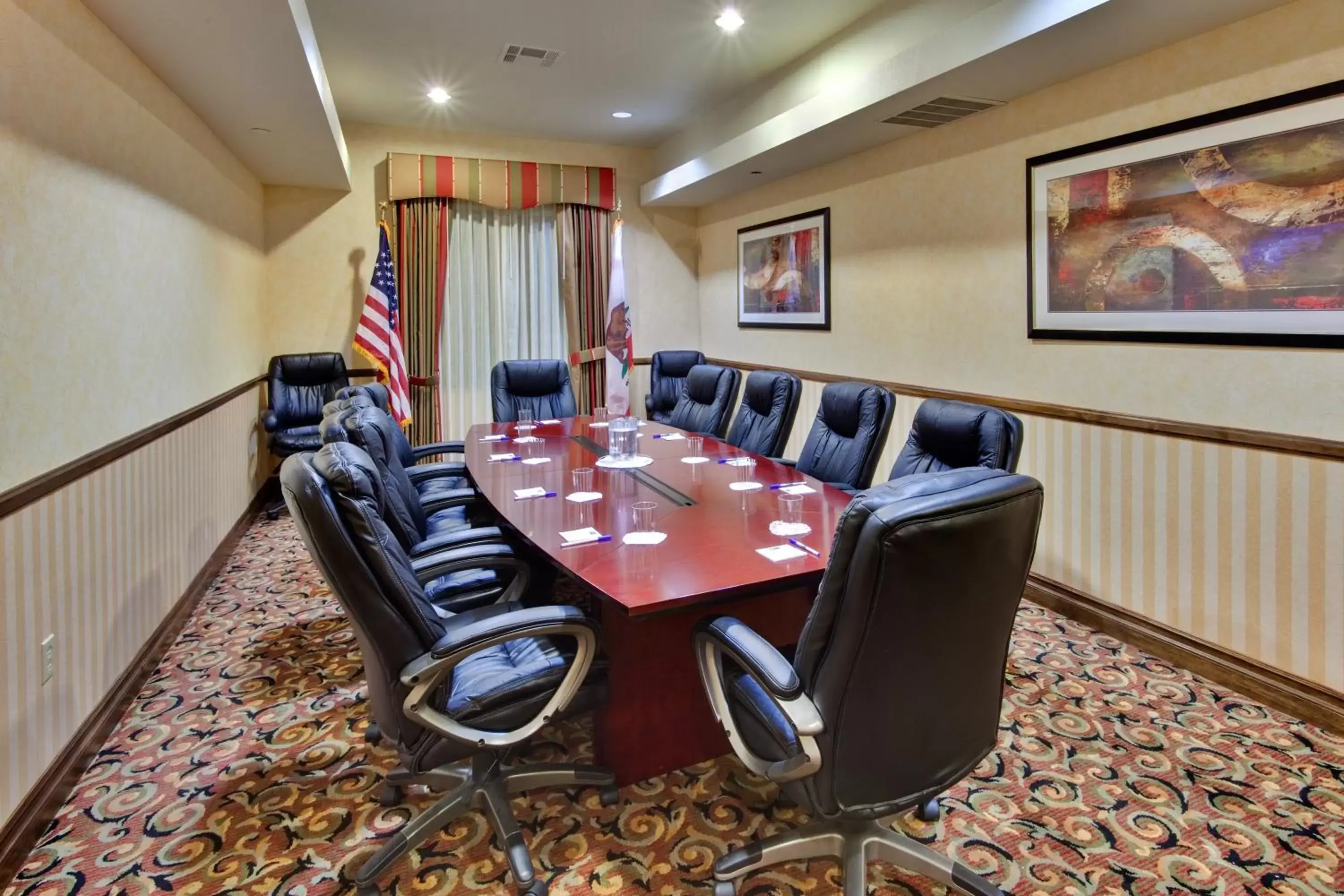 Meeting/conference room in Holiday Inn Express Hotel & Suites Beaumont - Oak Valley, an IHG Hotel