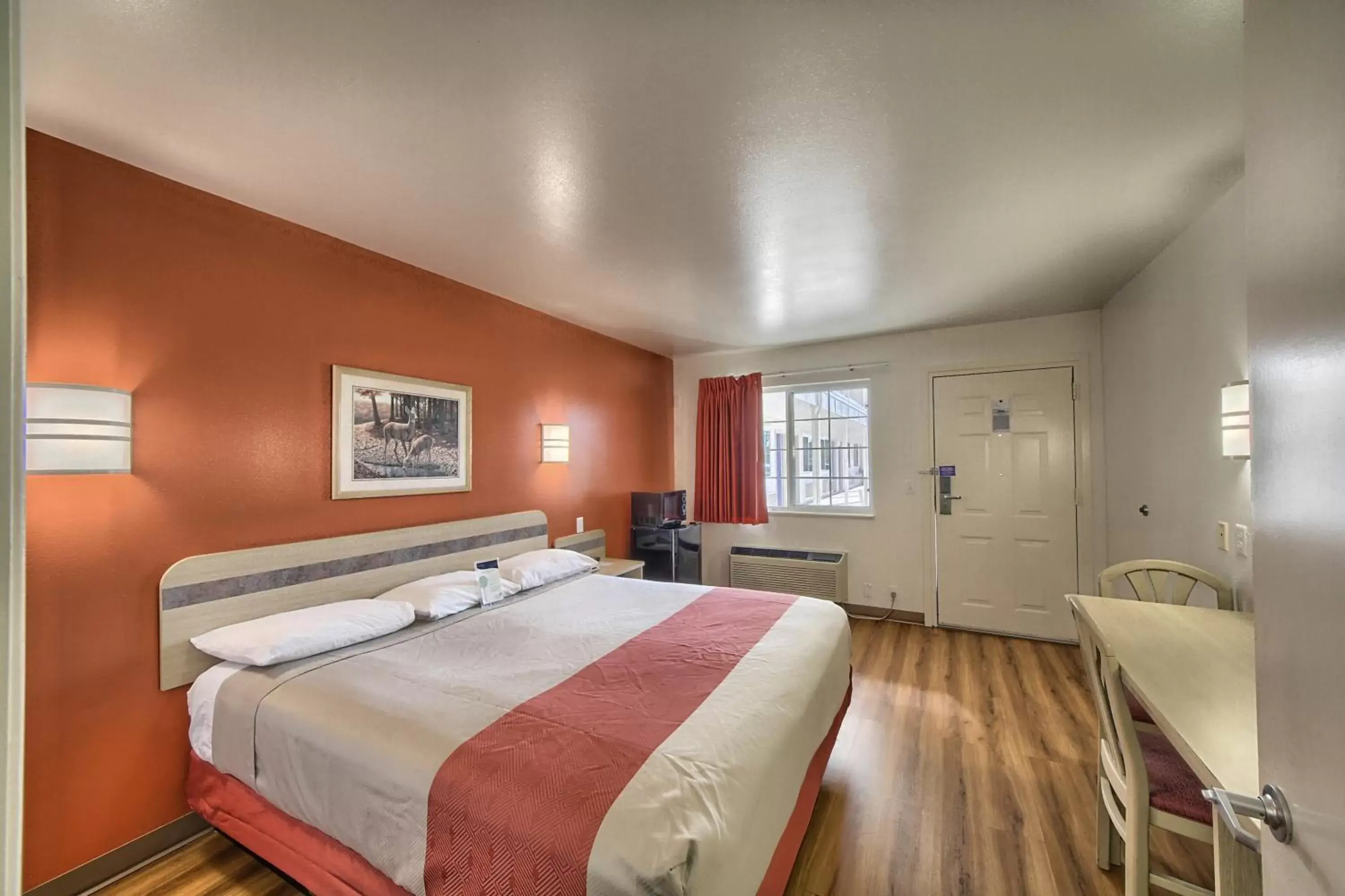 Bedroom, Bed in Motel 6-Kerrville, TX Bedroom, Bed in Motel 6-Kerrville, TX