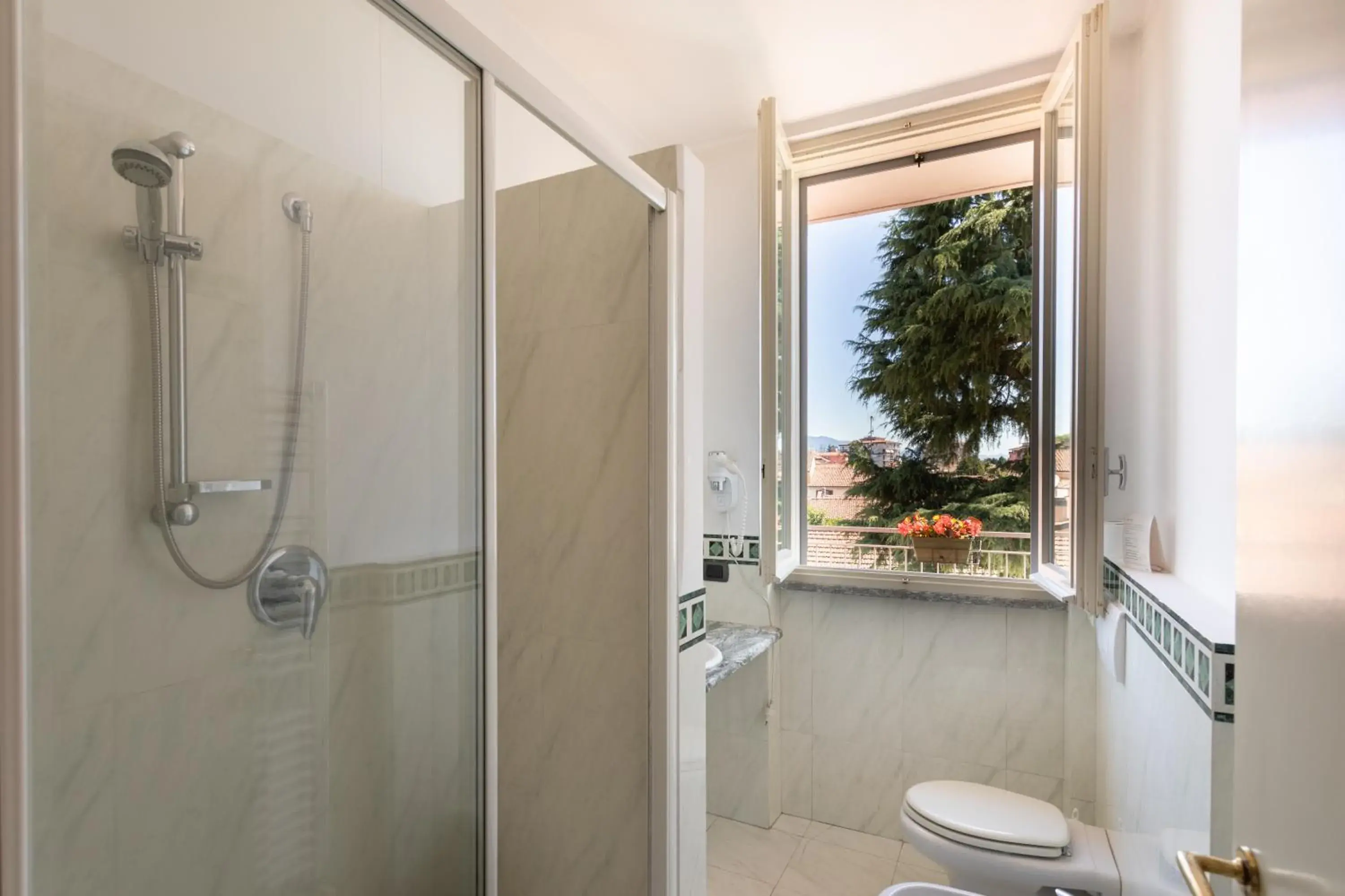 Bathroom in Hotel Dei Tigli