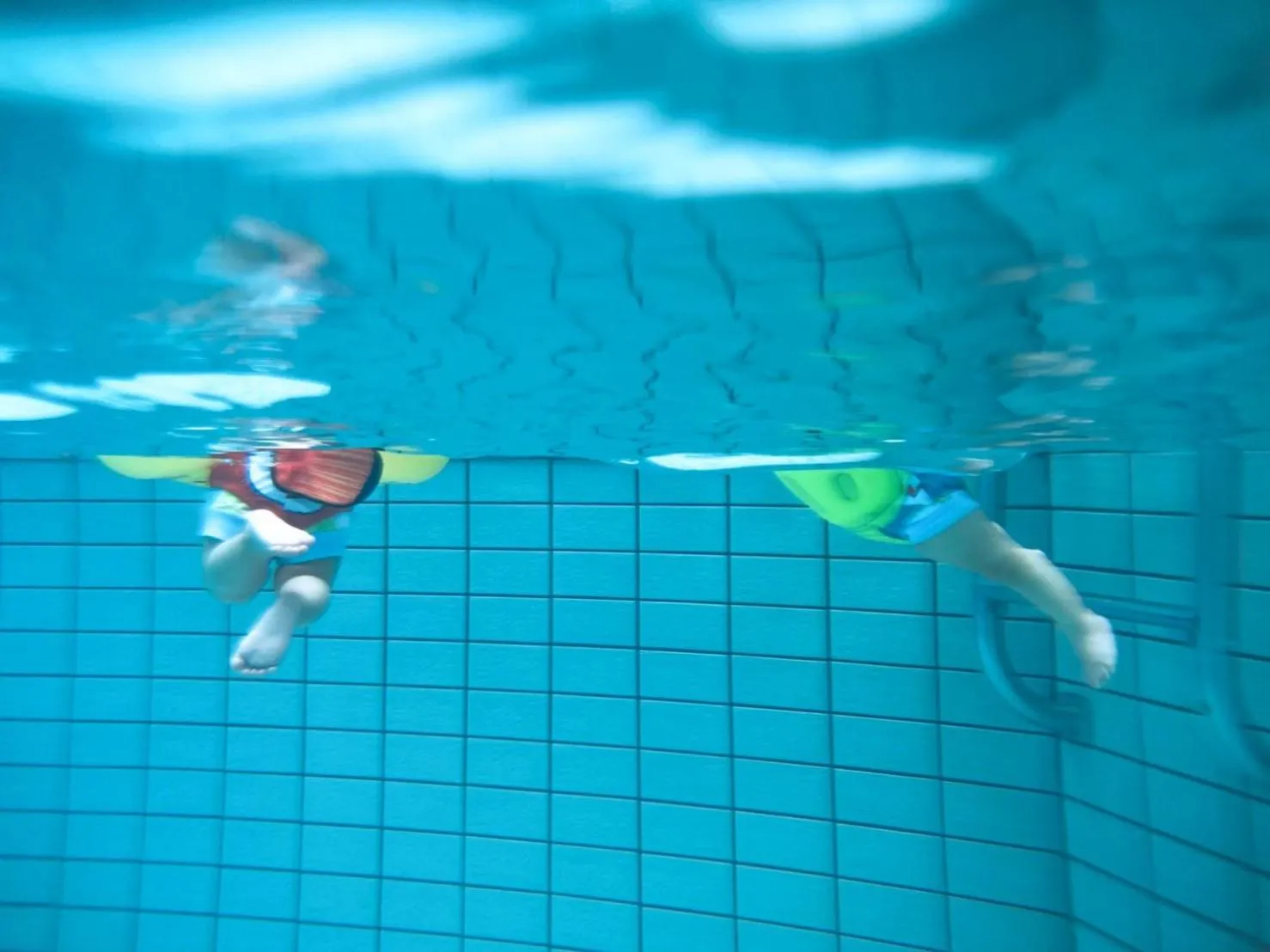 Swimming pool in Watana Hotel