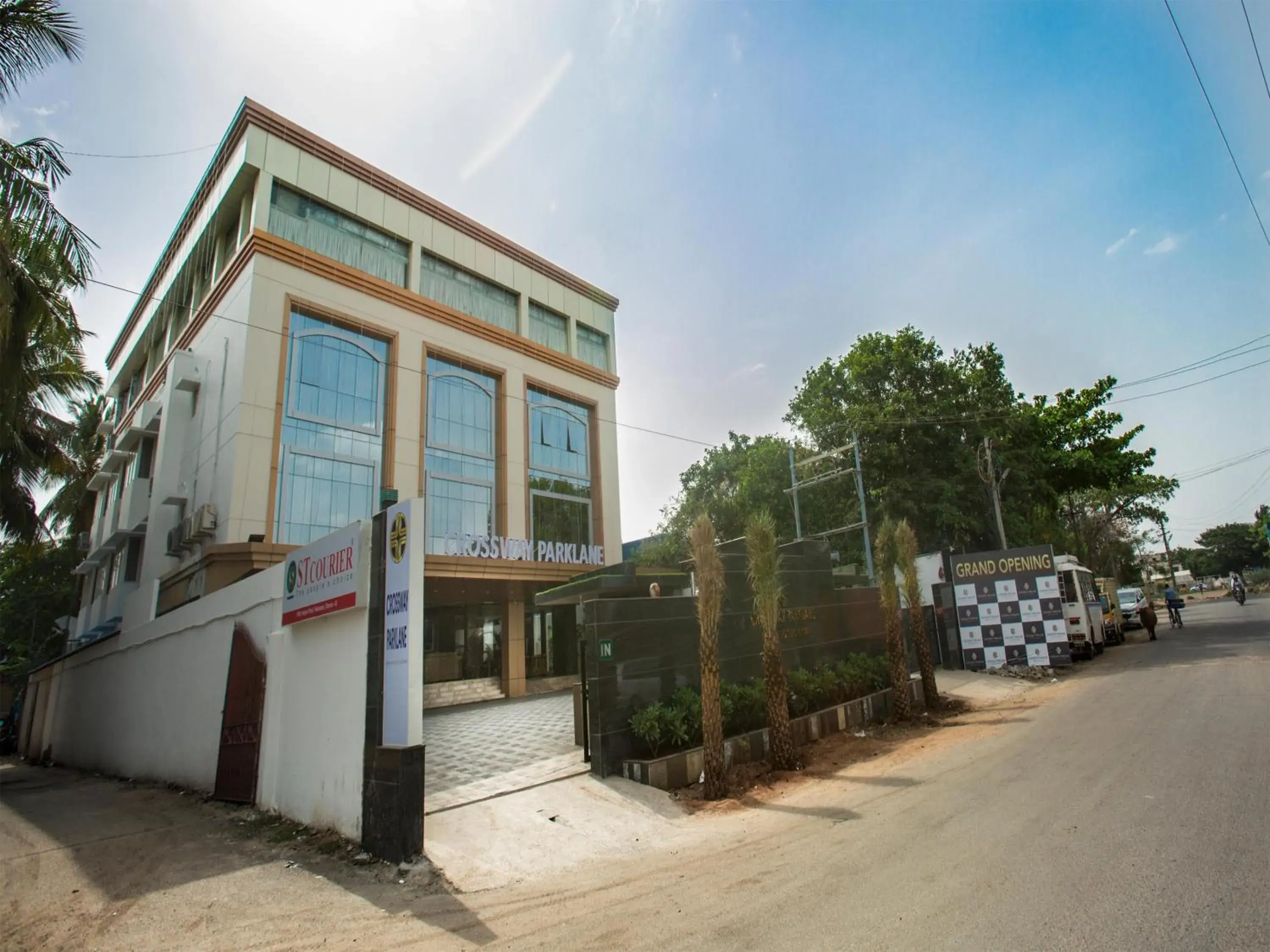 Facade/entrance in ST Parklane Airport Hotel Chennai Facade/entrance in ST Parklane Airport Hotel Chennai