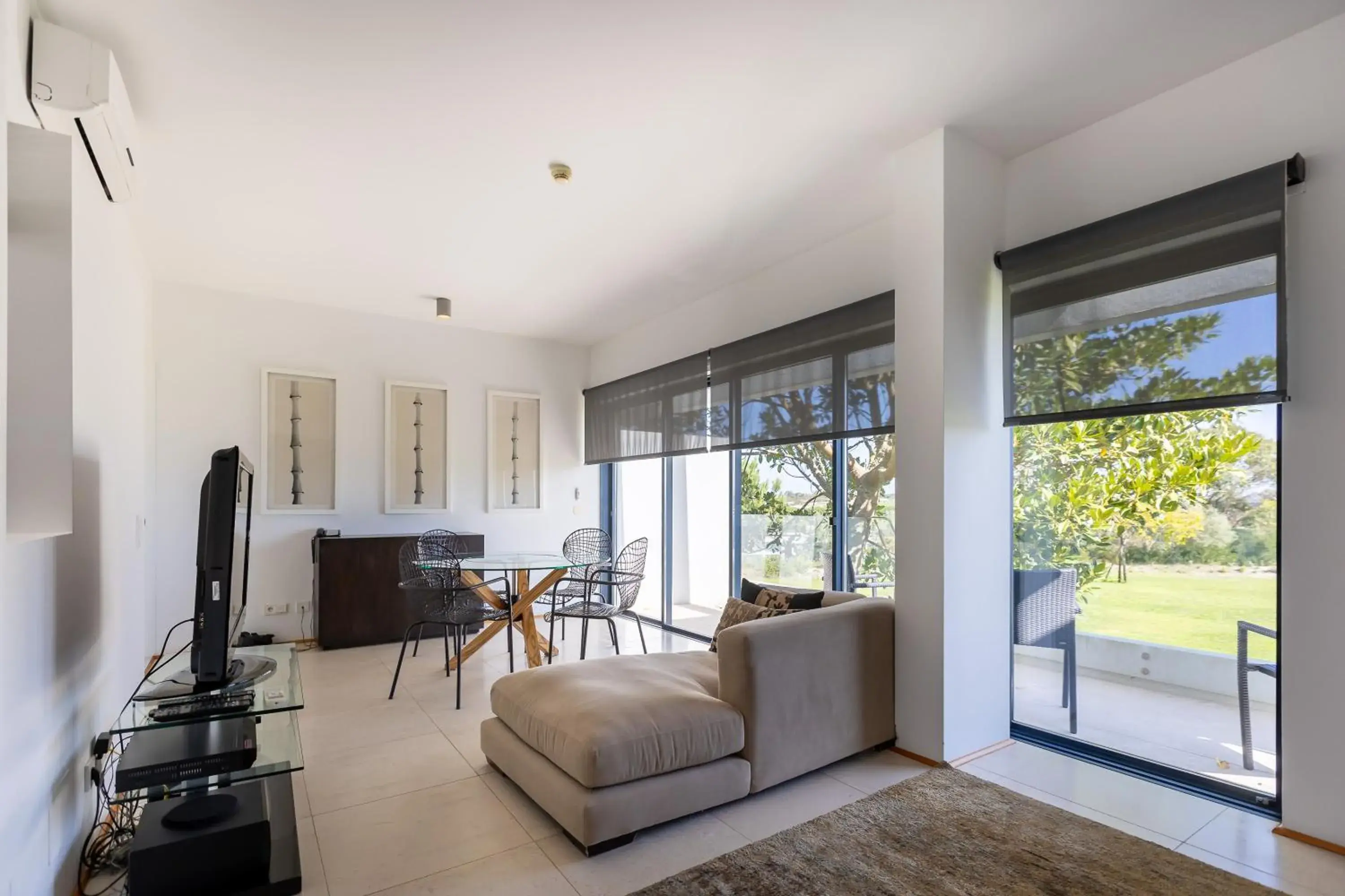 Living room, Seating Area in Bom Sucesso Resort