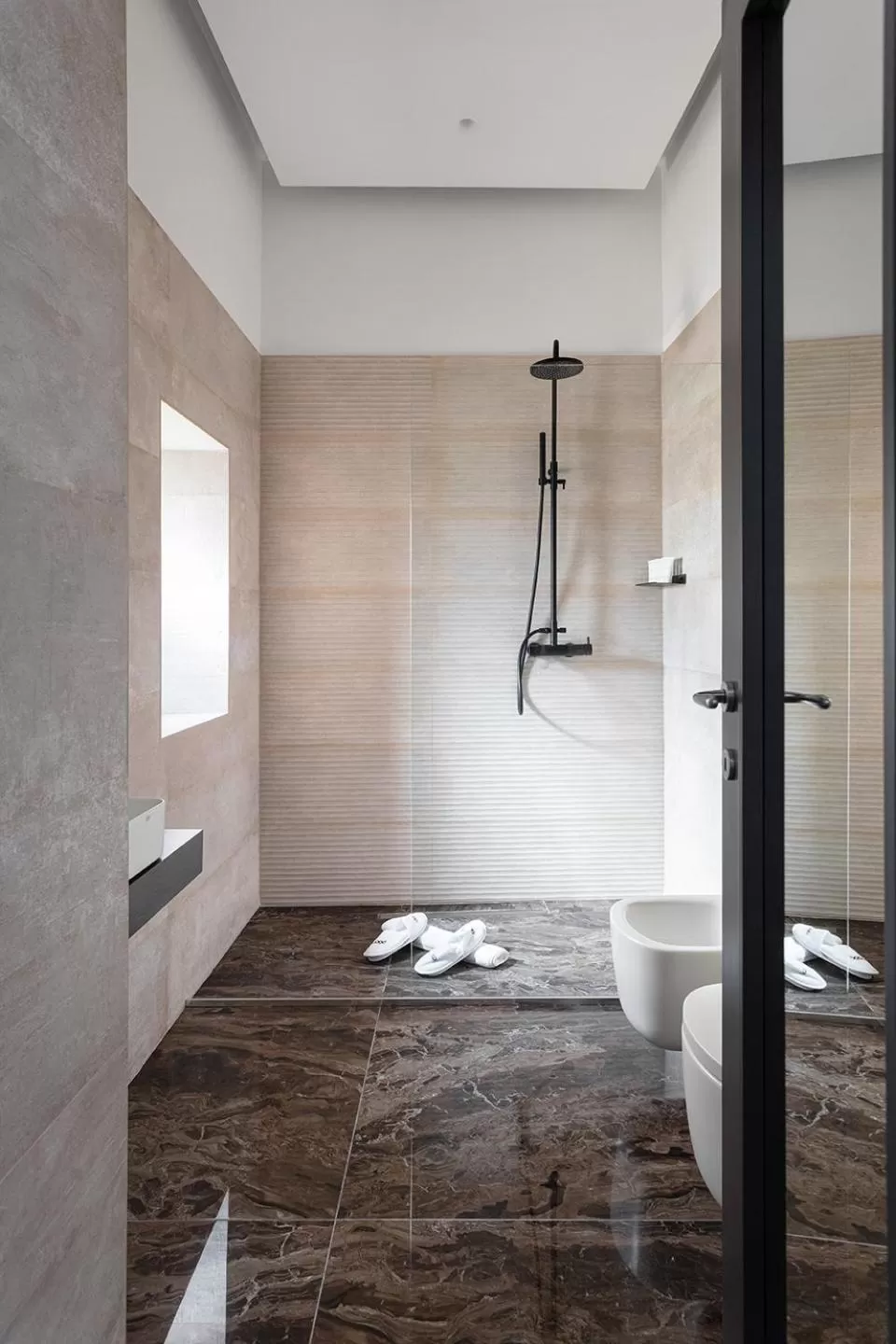 Bathroom in Hotel Poerio 25 Boutique Stay