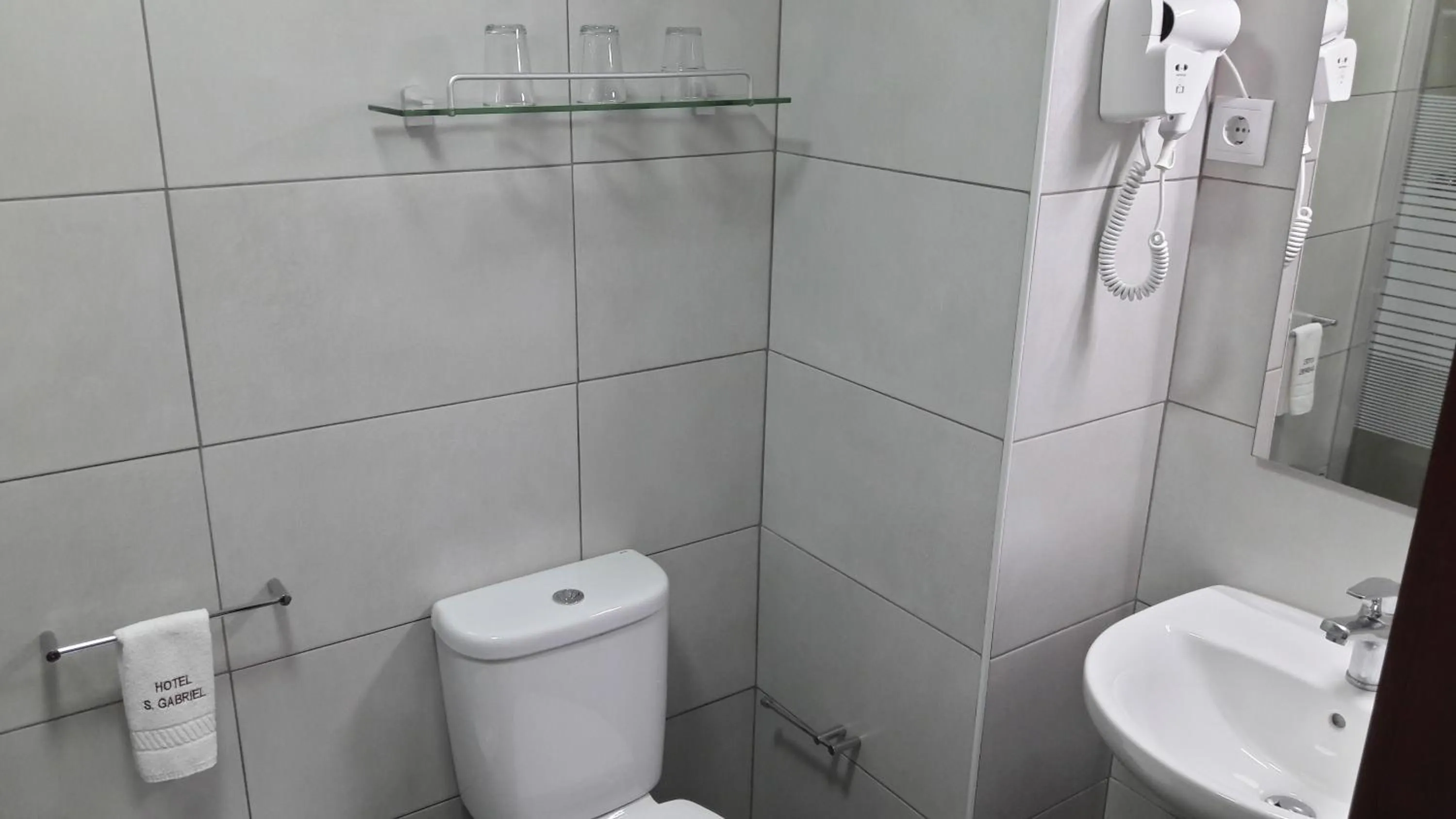 Bathroom in Hotel S. Gabriel