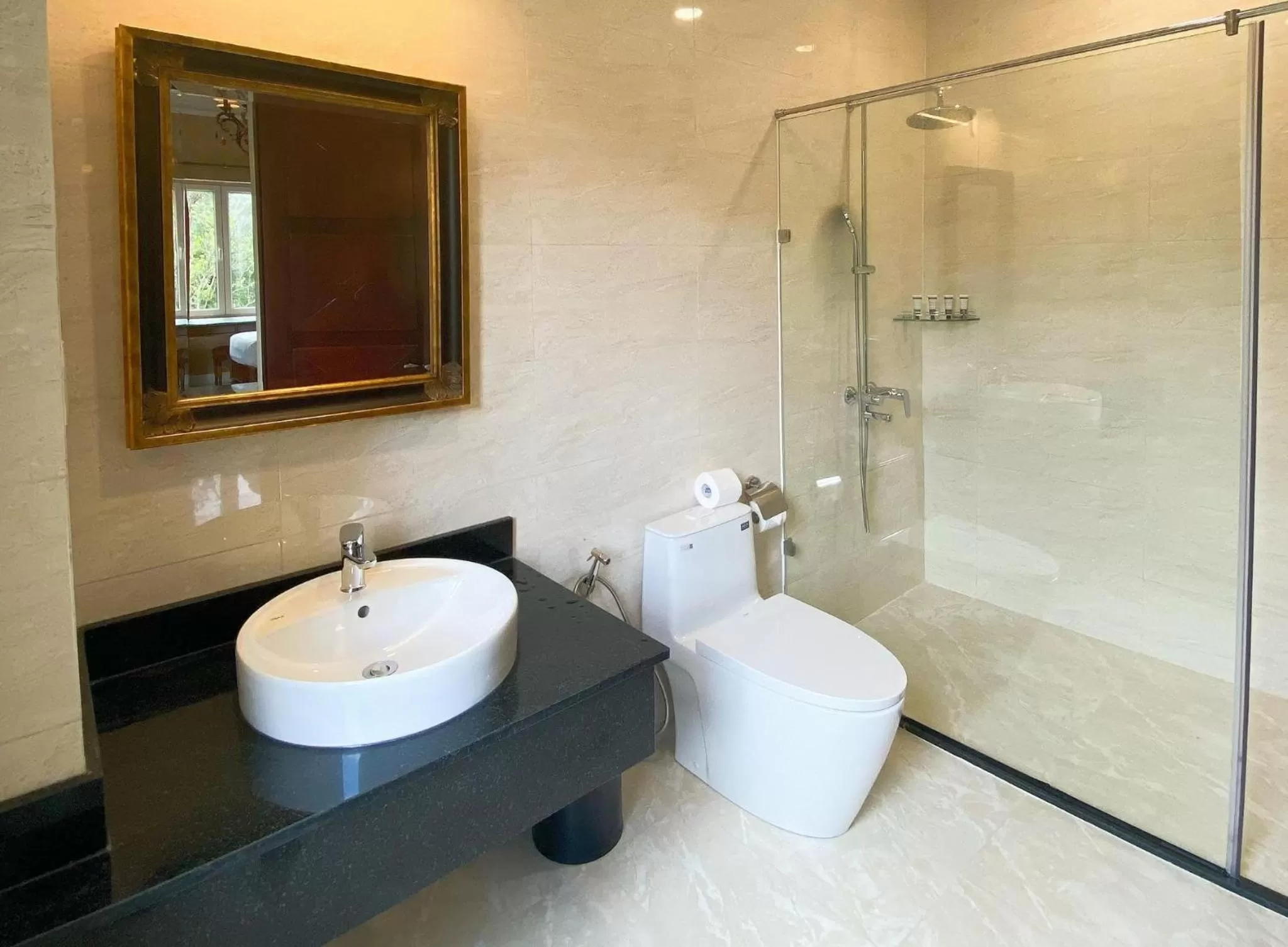 Bathroom in Dalat Edensee Lake Resort & Spa