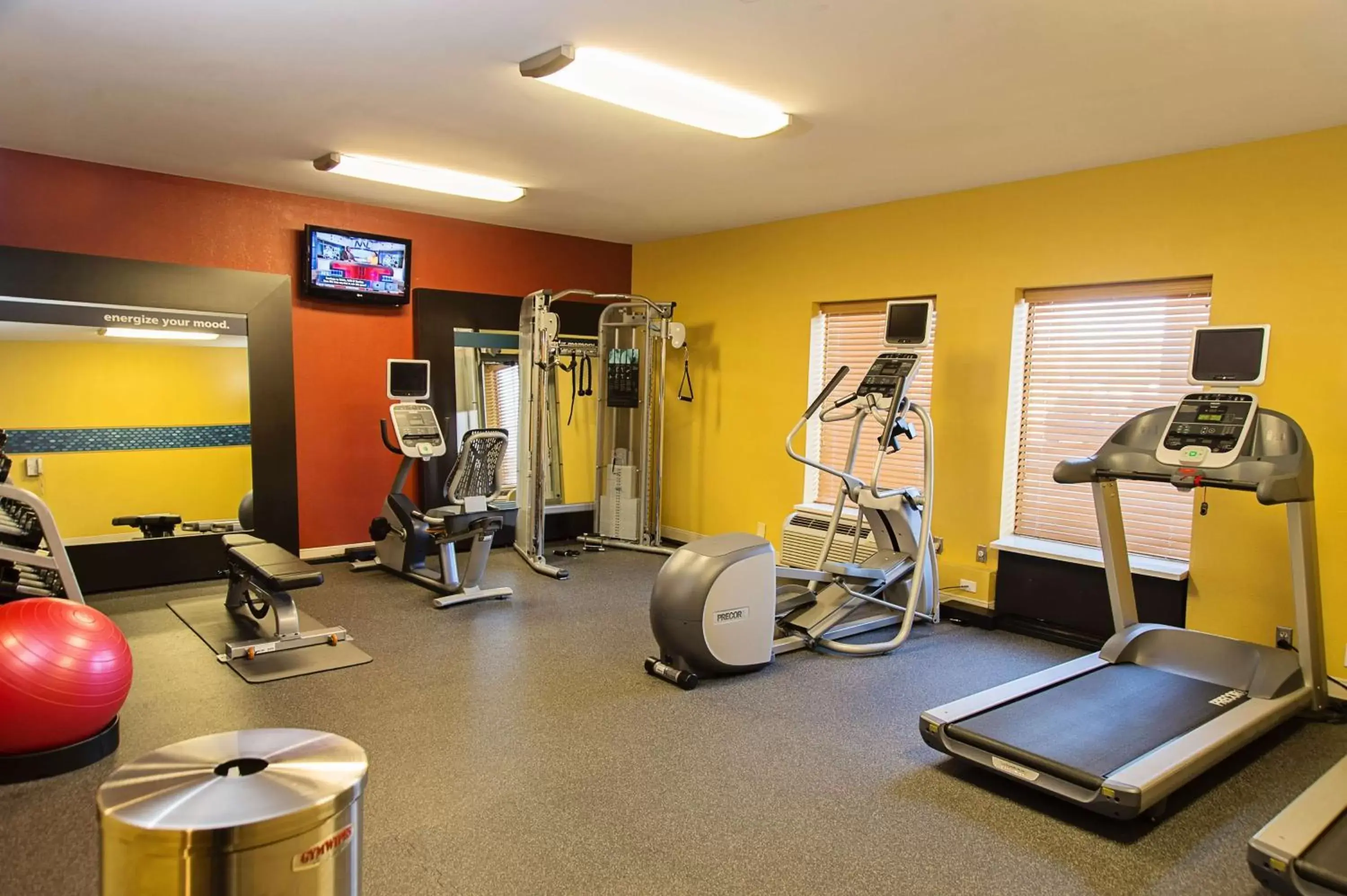 Fitness centre/facilities, Fitness Center/Facilities in Hampton Inn Louisville Airport Fair/Expo Center