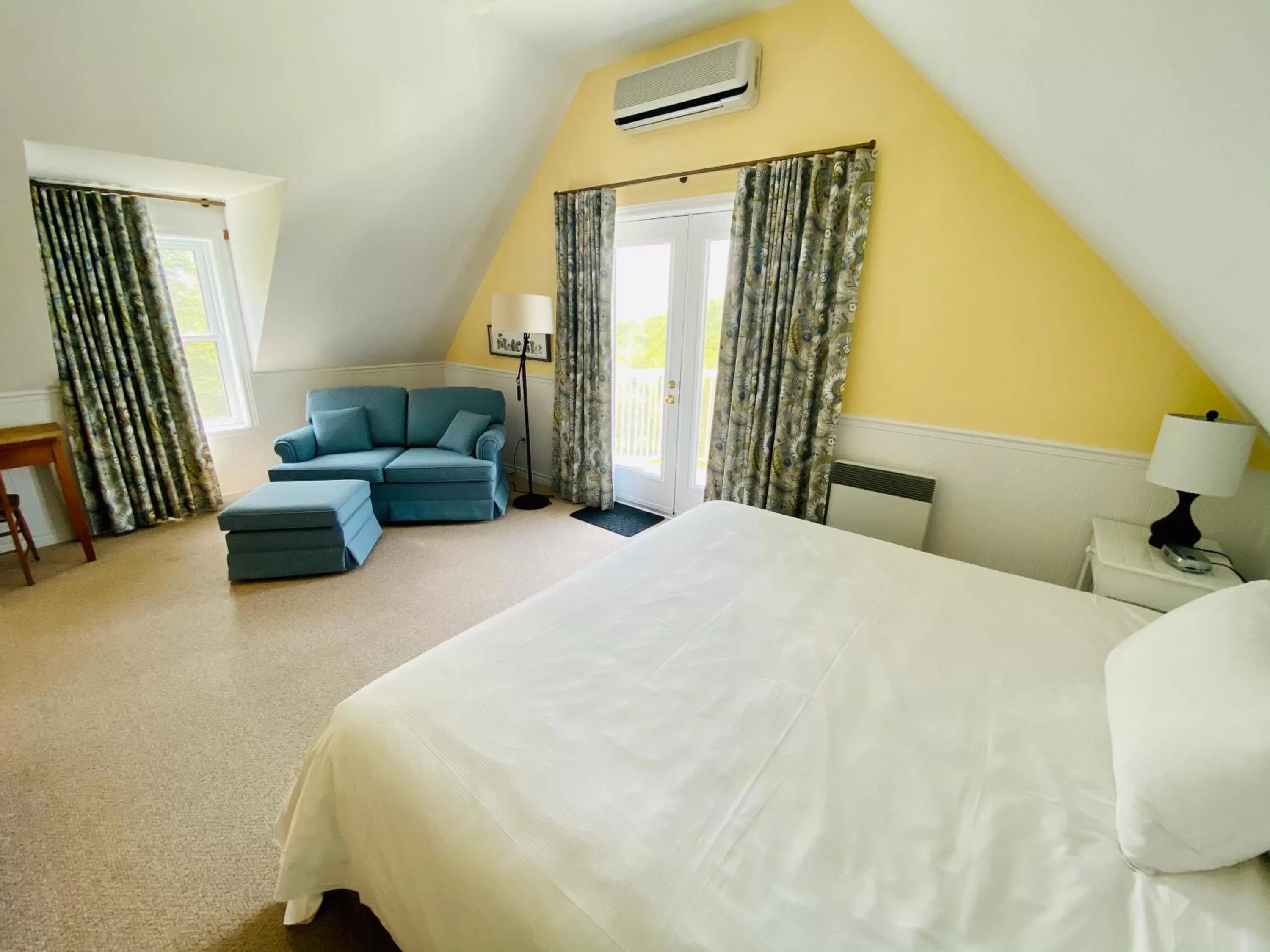 Bed in Auberge Le Tricorne