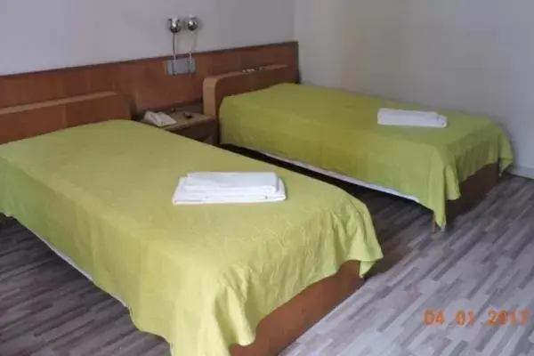 Photo of the whole room, Bed in Rede Andrade San Martin