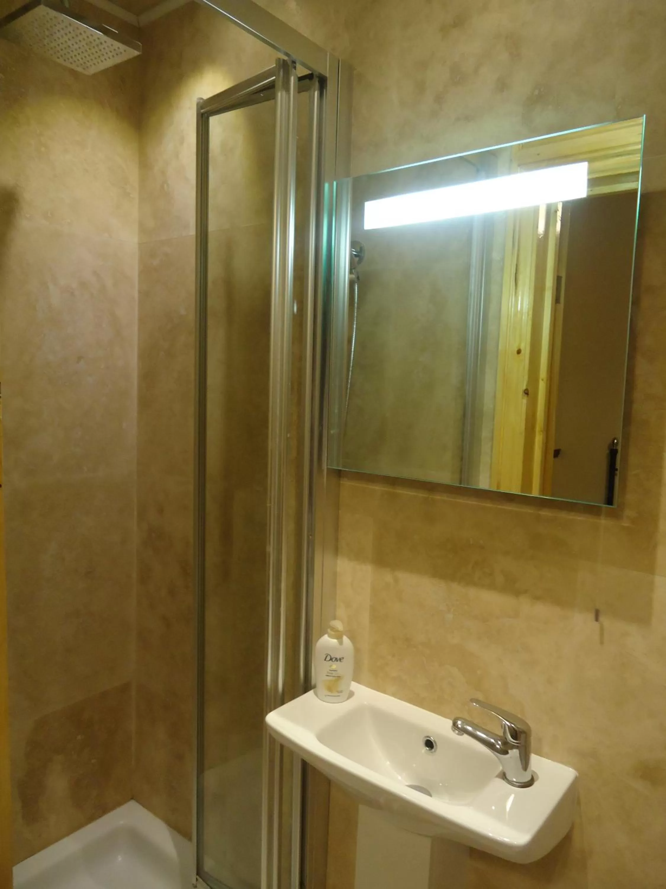 Bathroom in Hour Glass Hotel