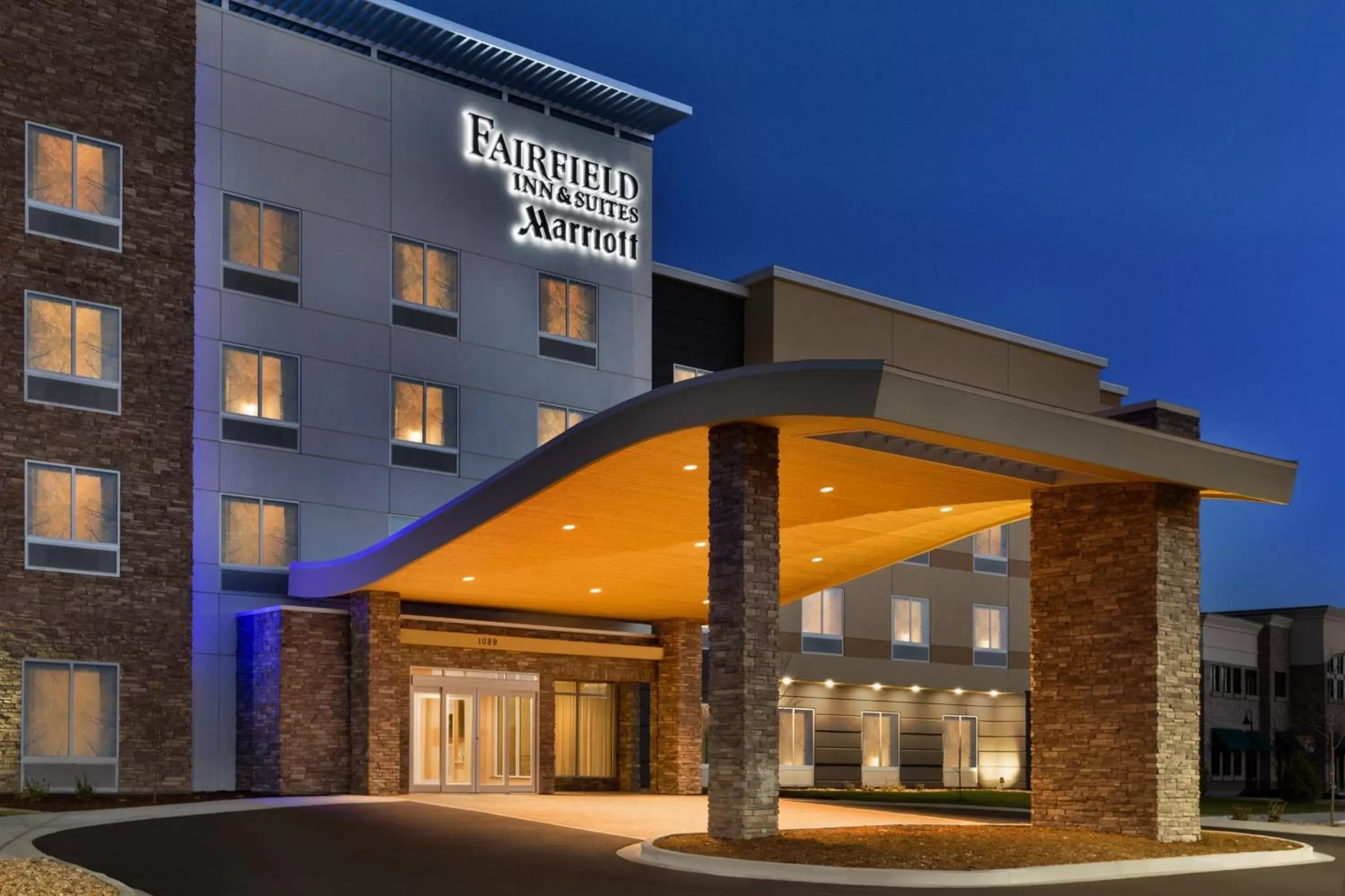 Property Building in Fairfield Inn & Suites by Marriott Boulder Longmont