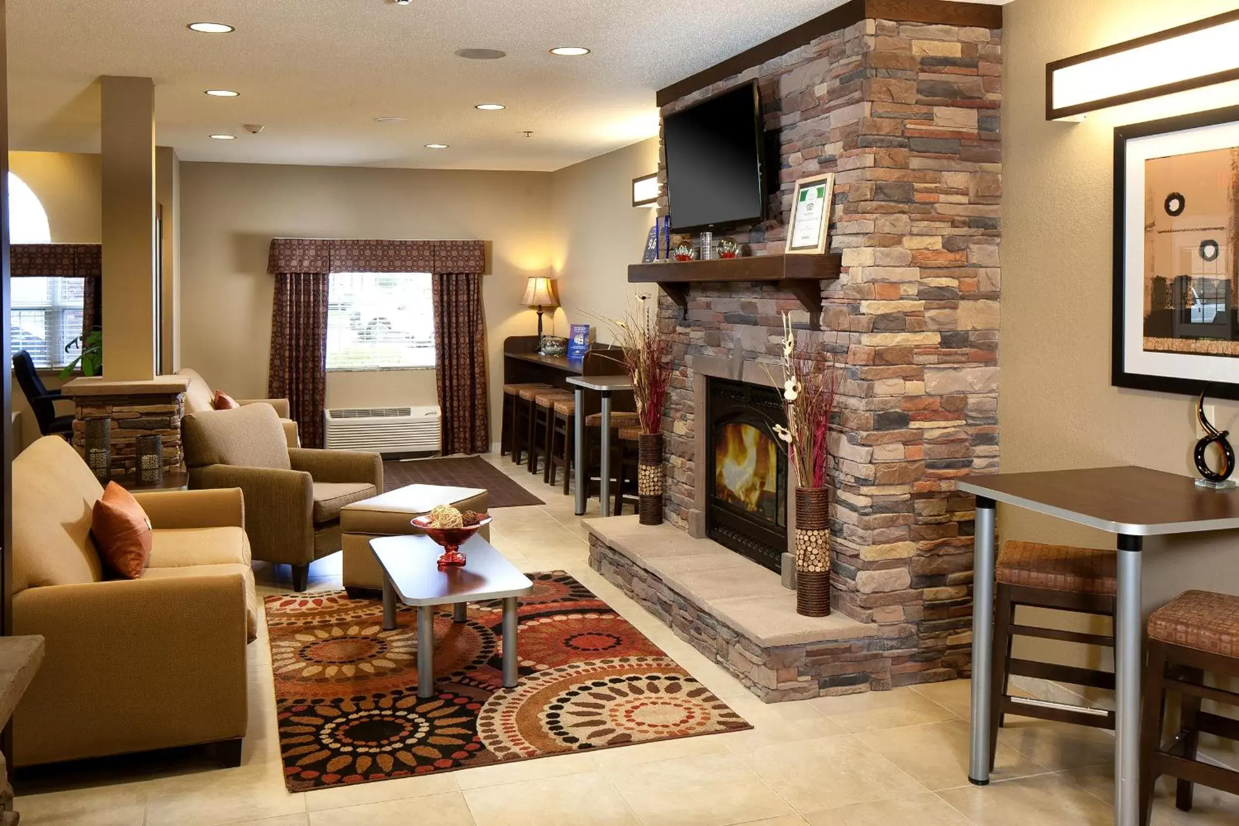 Seating Area in Microtel Inn & Suites - St Clairsville