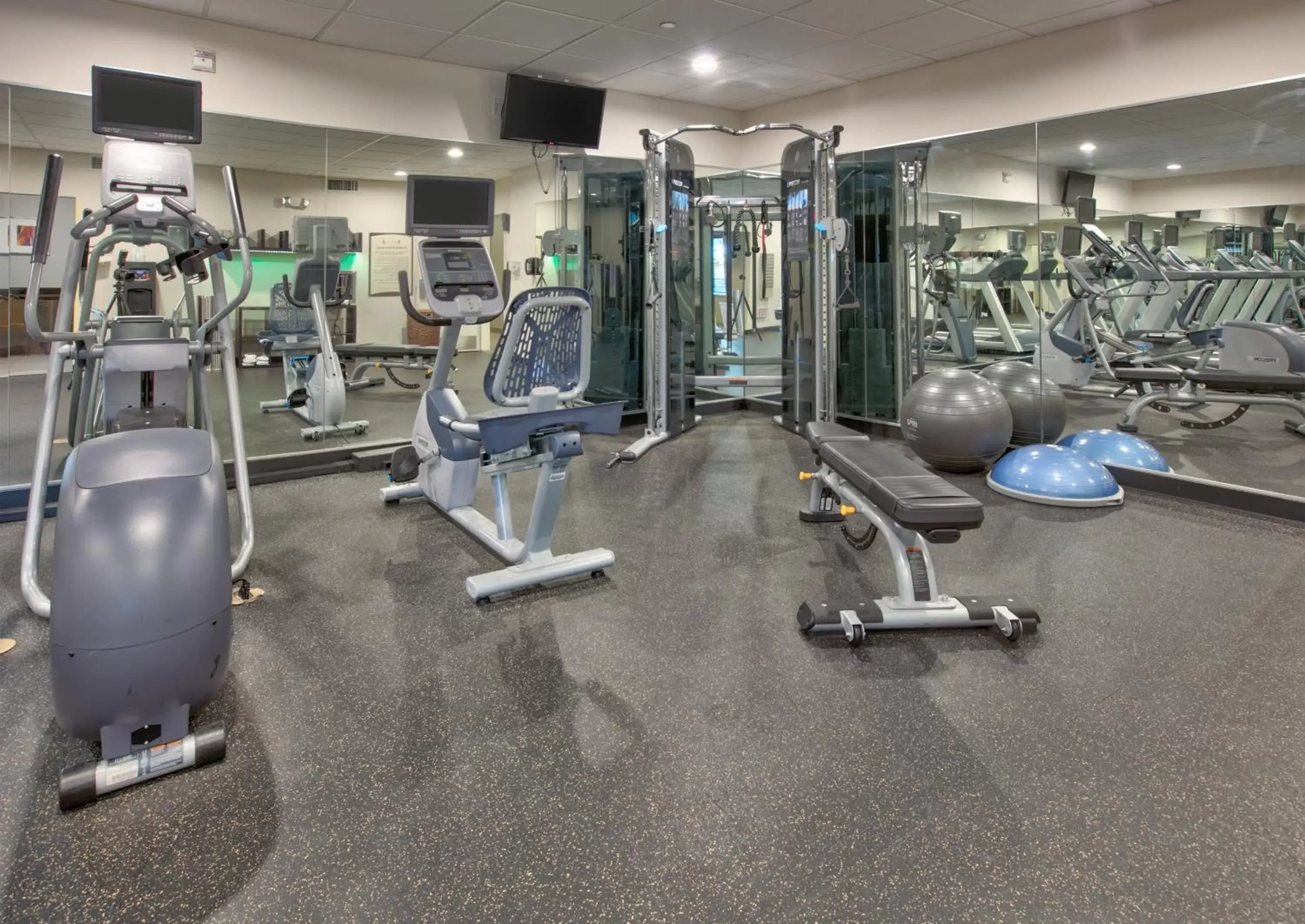 Fitness centre/facilities, Fitness Center/Facilities in Staybridge Suites Plano - Richardson Area, an IHG Hotel