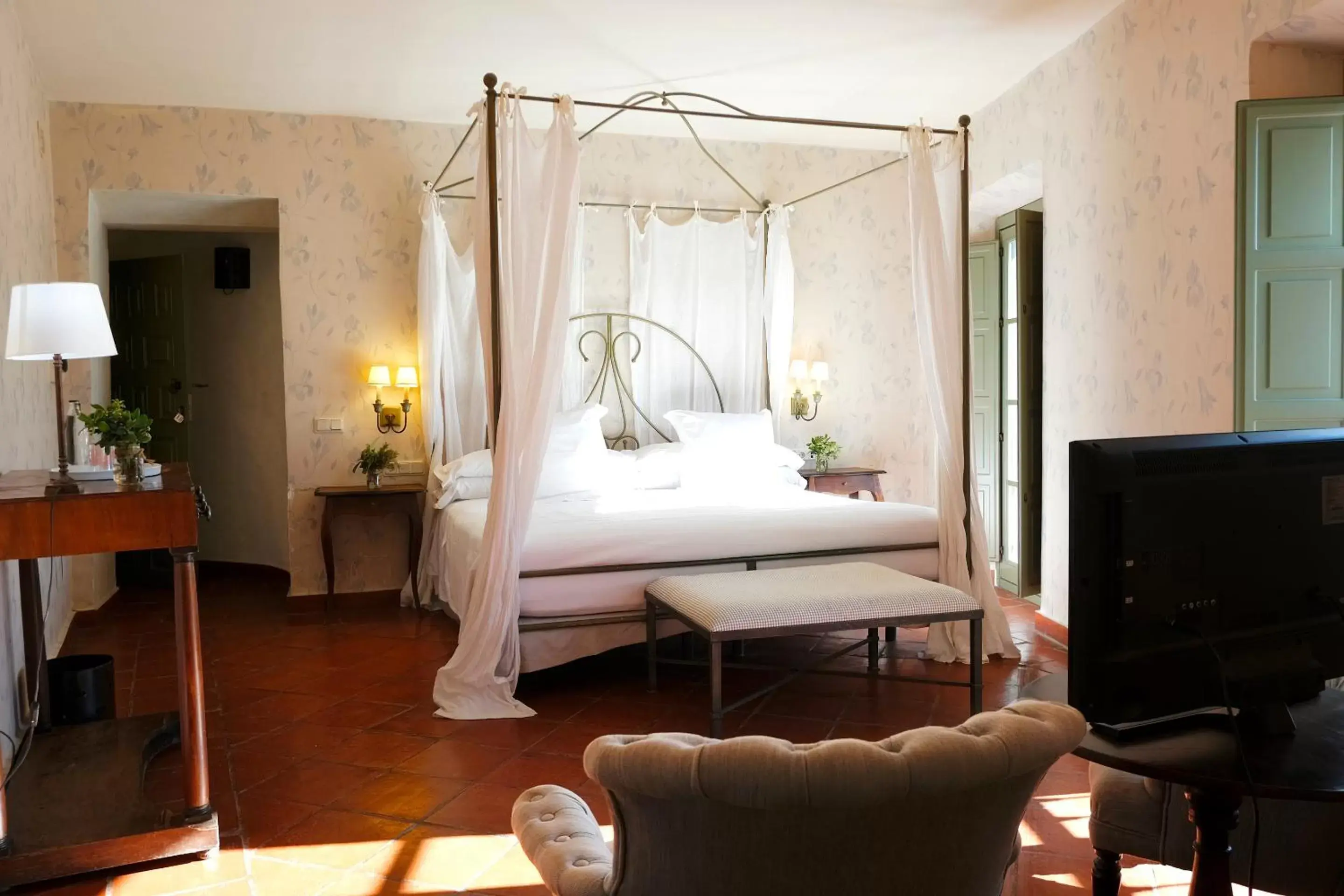 Bedroom, Seating Area in Hotel Boutique Molino del Arco