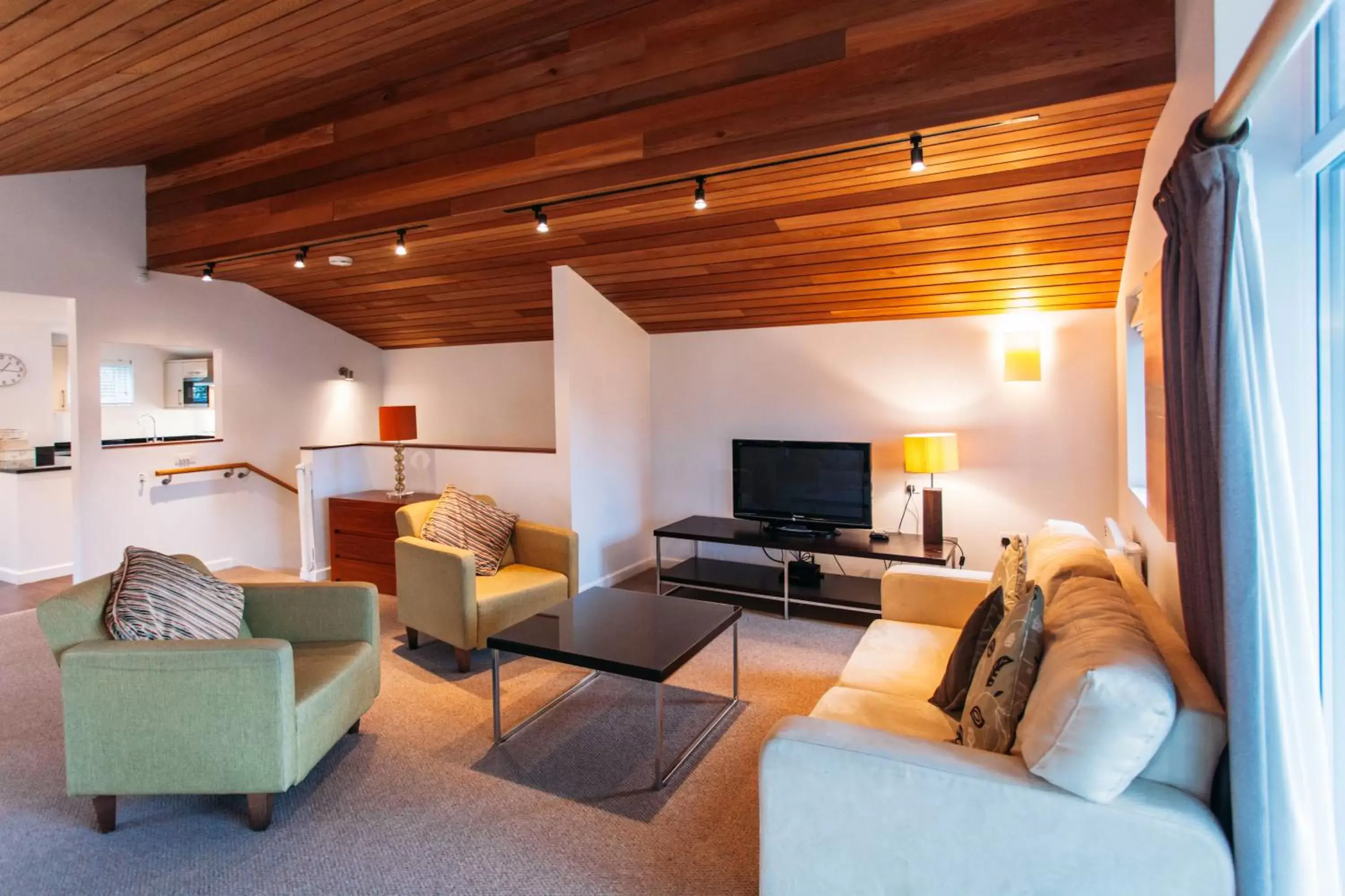 Communal lounge/ TV room in The Cornwall Hotel Spa & Lodges
