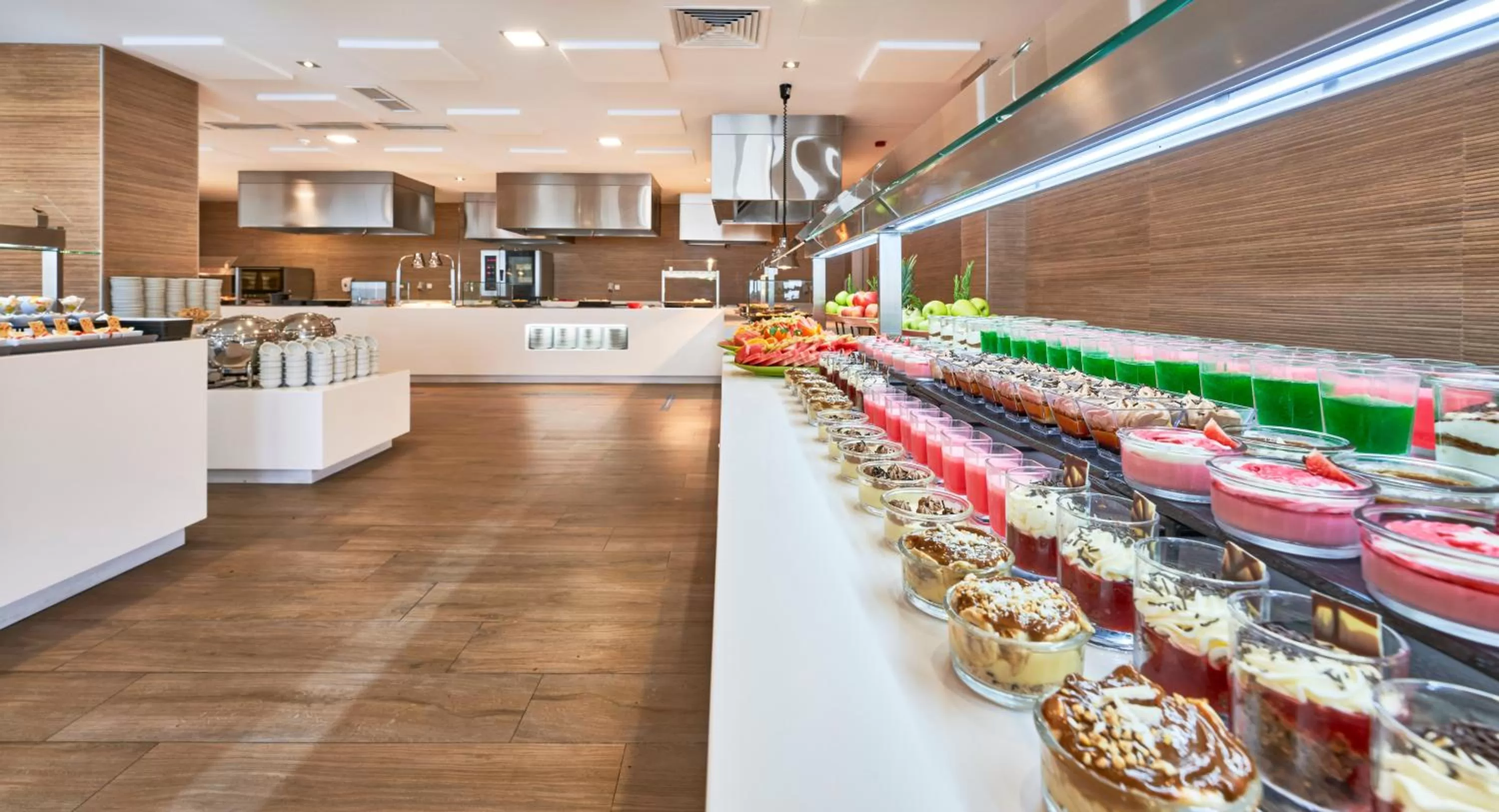 Dining area in Globales Mimosa