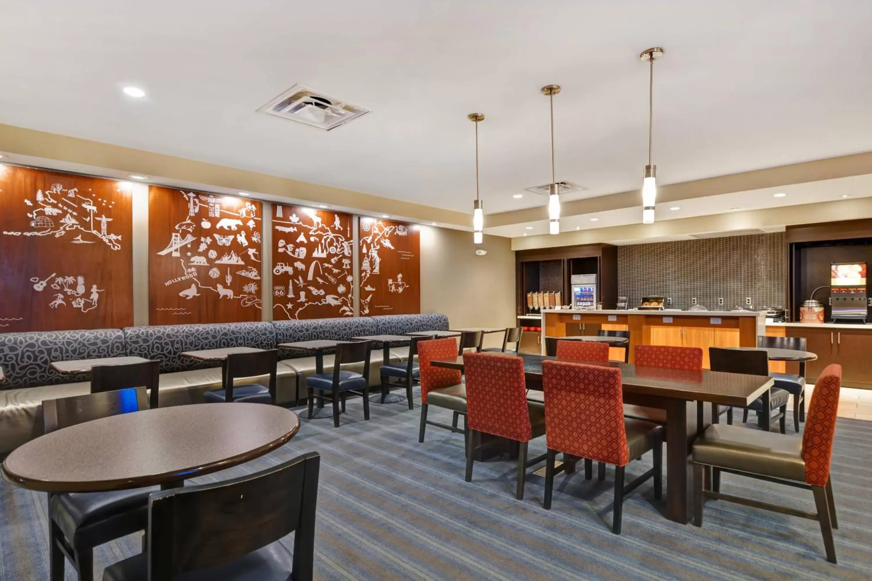 Breakfast, Restaurant/Places to Eat in TownePlace Suites by Marriott Alexandria