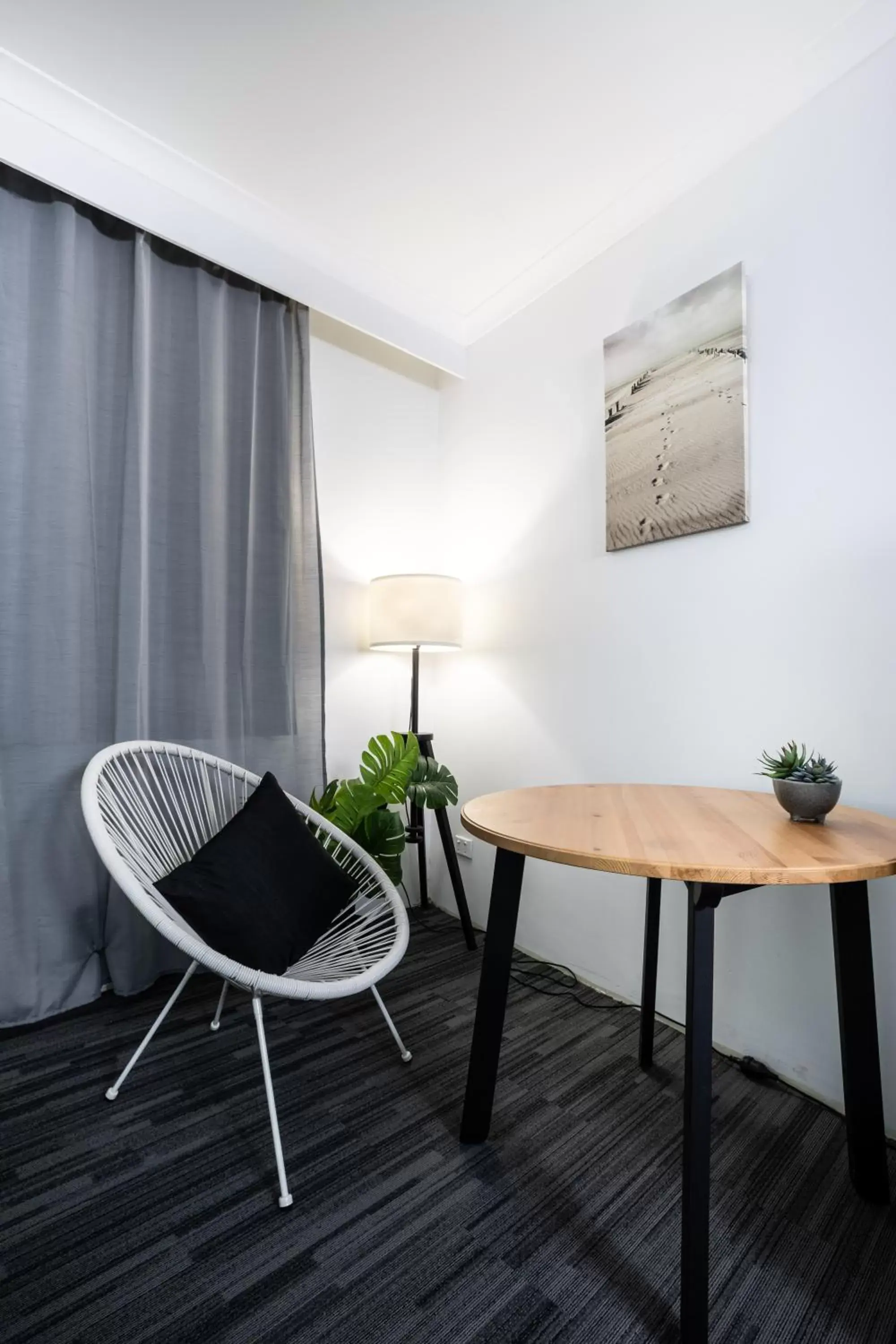 Living room, Seating Area in Joondalup City Hotel