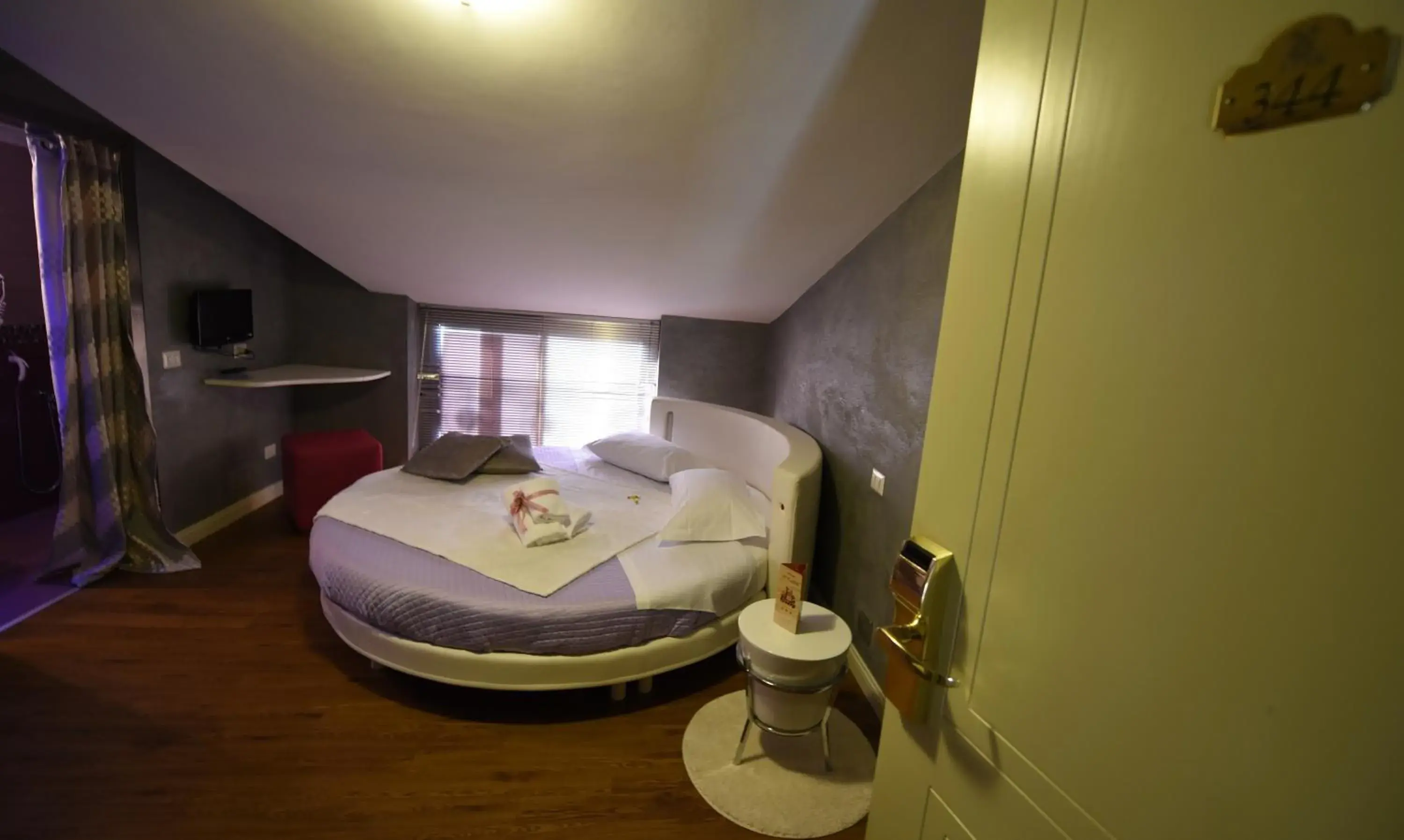 Bedroom in Hotel Al Castello