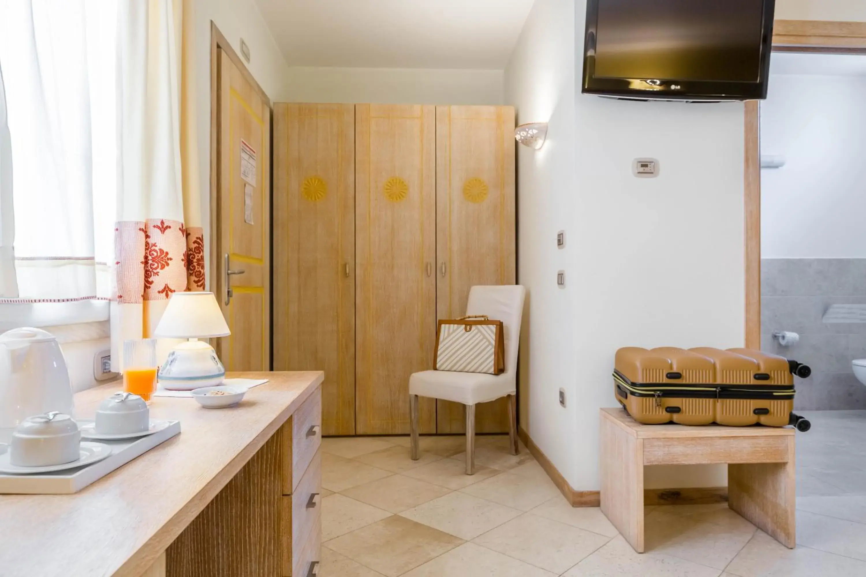 Bathroom in Hotel Domomea