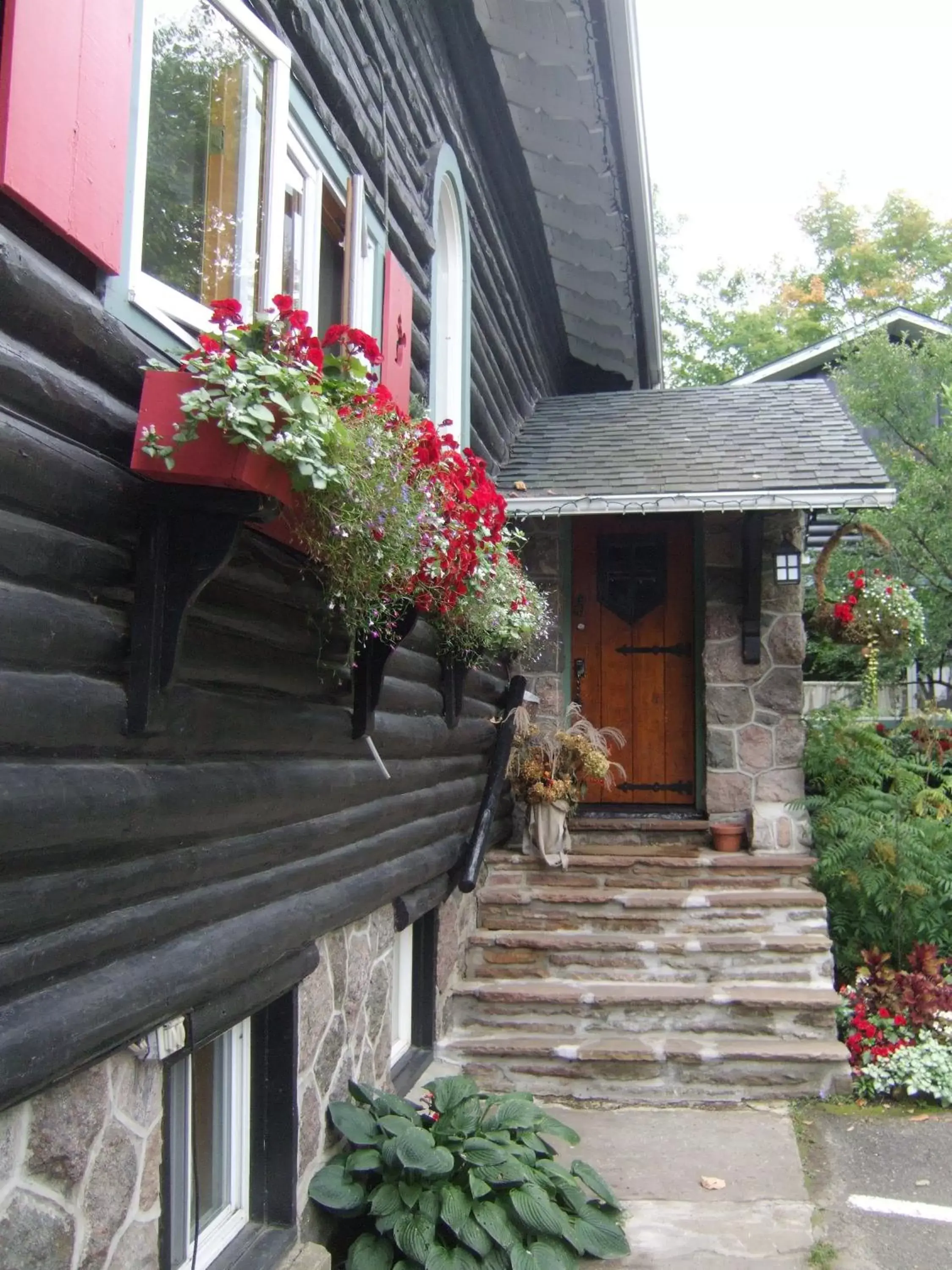 Facade/entrance in Auberge Le Lupin B&B-Self Check-in