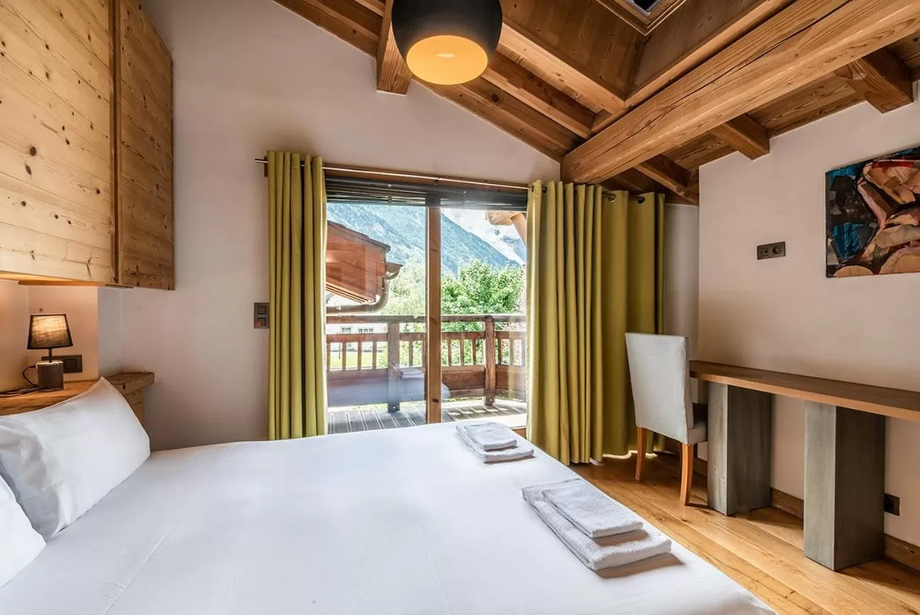 Bed in Eden Hotel, Apartments and Chalet Chamonix Les Praz