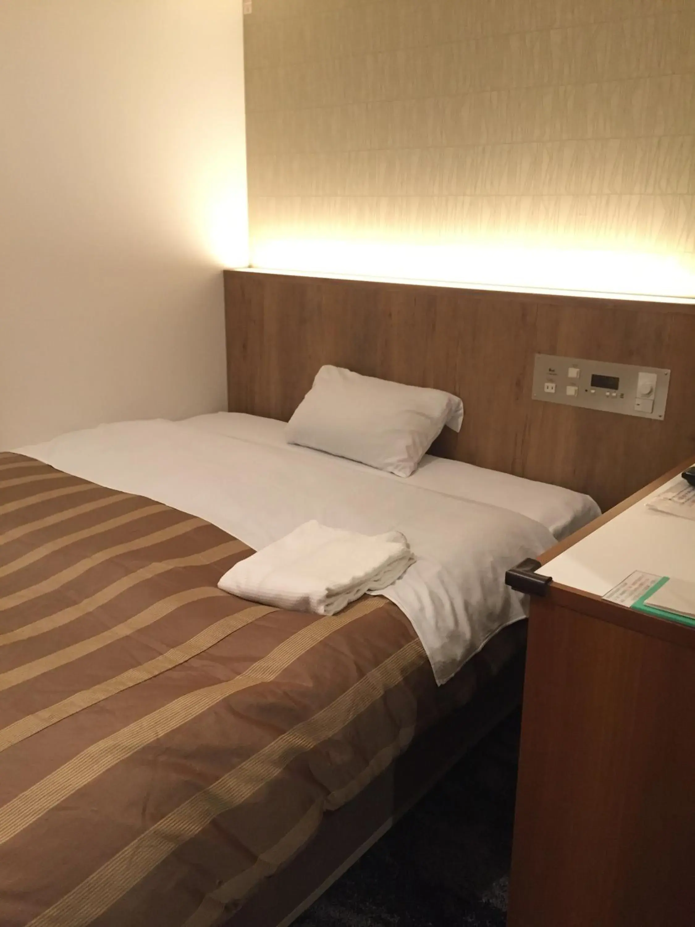Bed in Hotel Shinjukuya