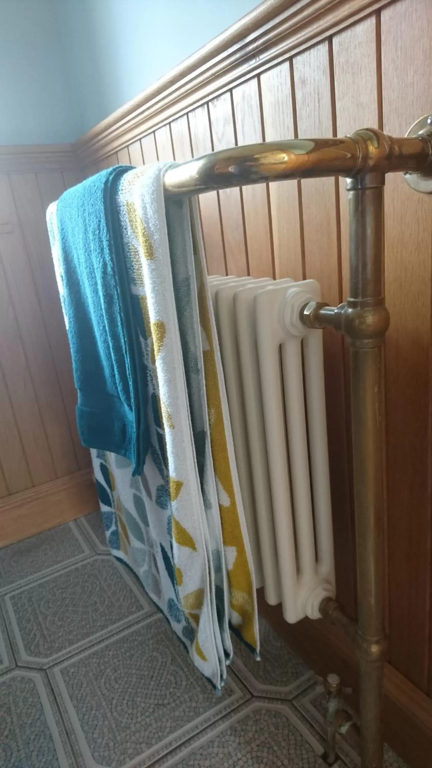 Bathroom in Rossclare Lodge