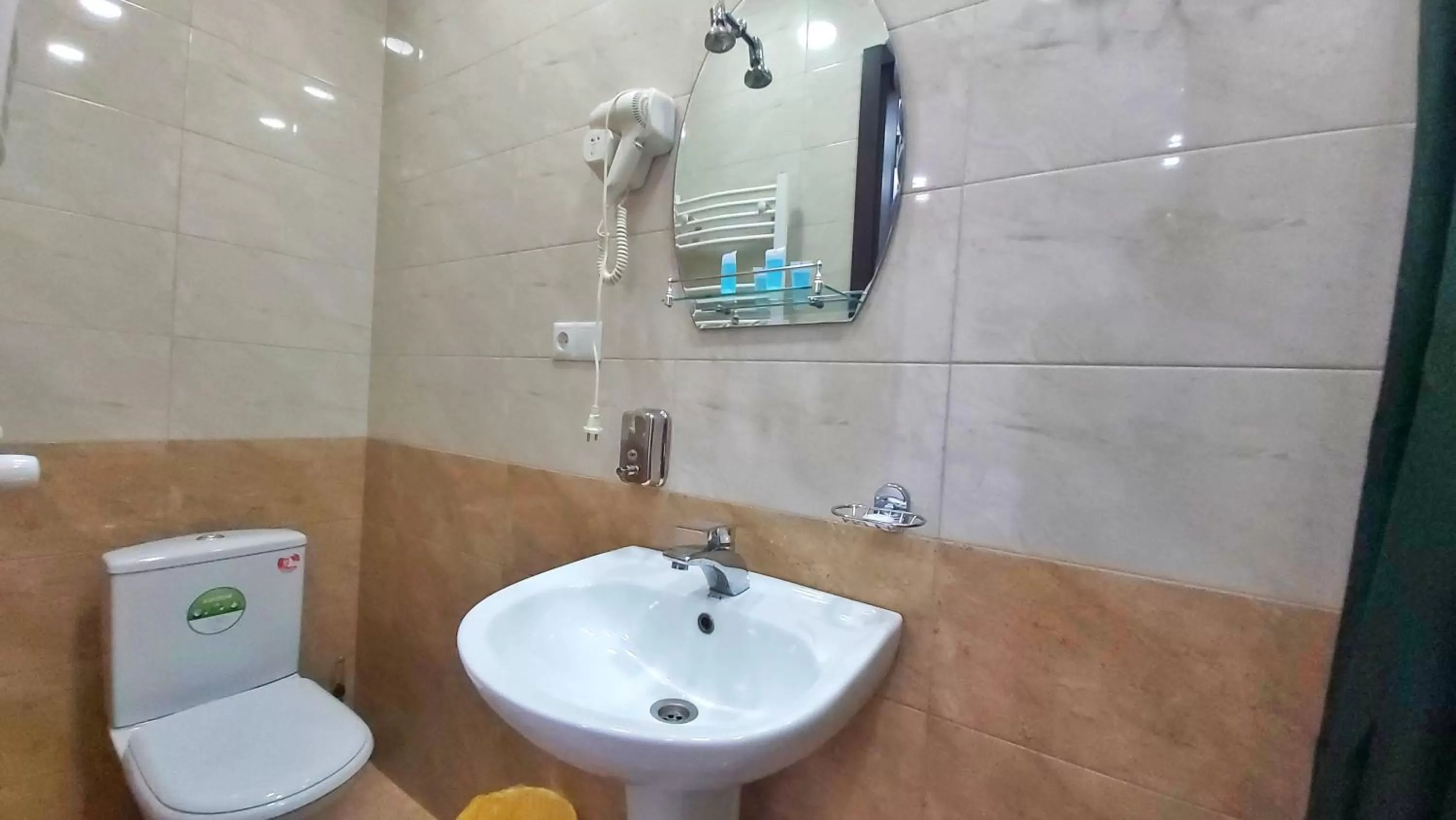 Bathroom in Gamarjoba Hotel