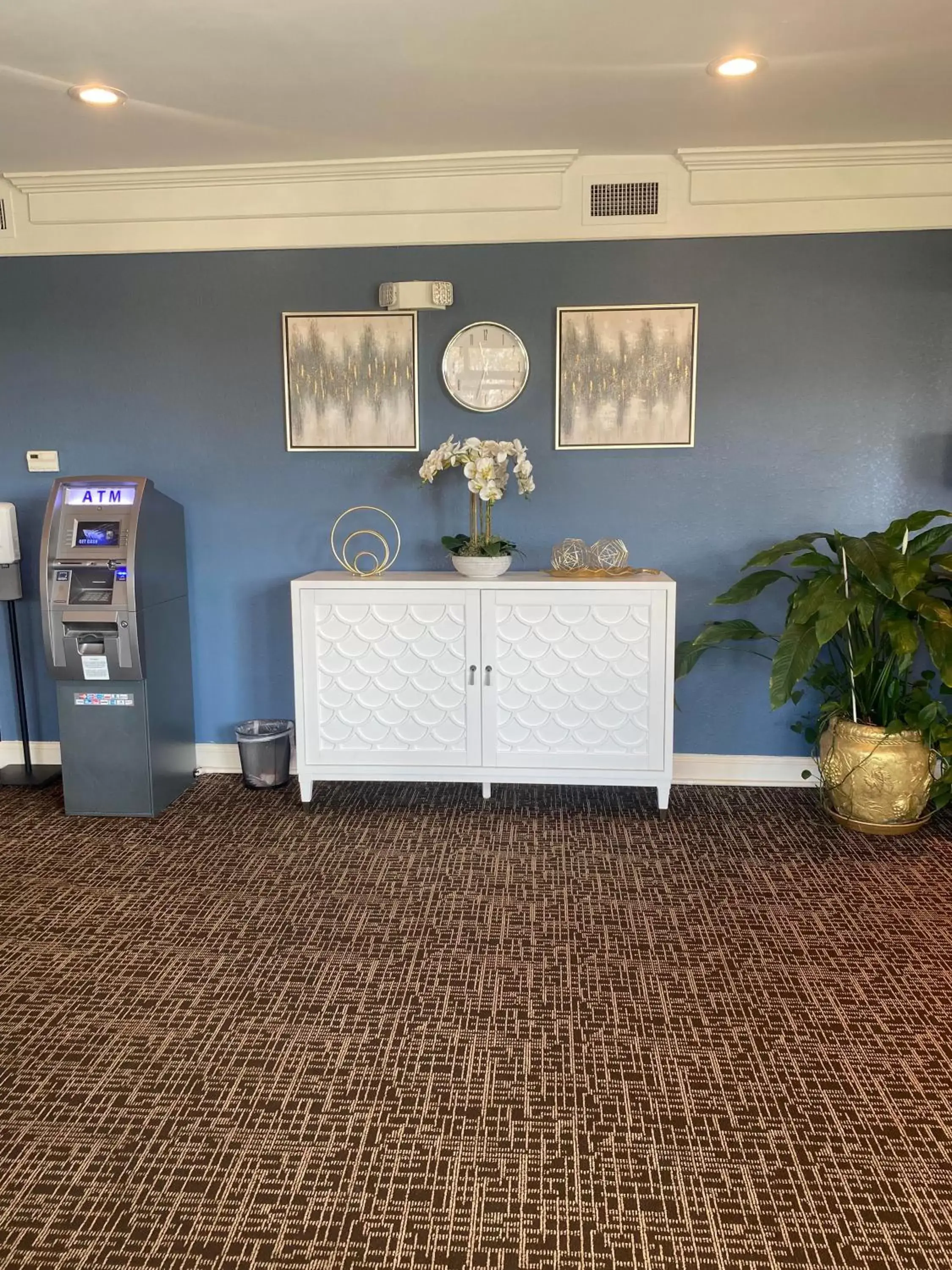 Lobby or reception in Fairview Inn - Greensboro Airport