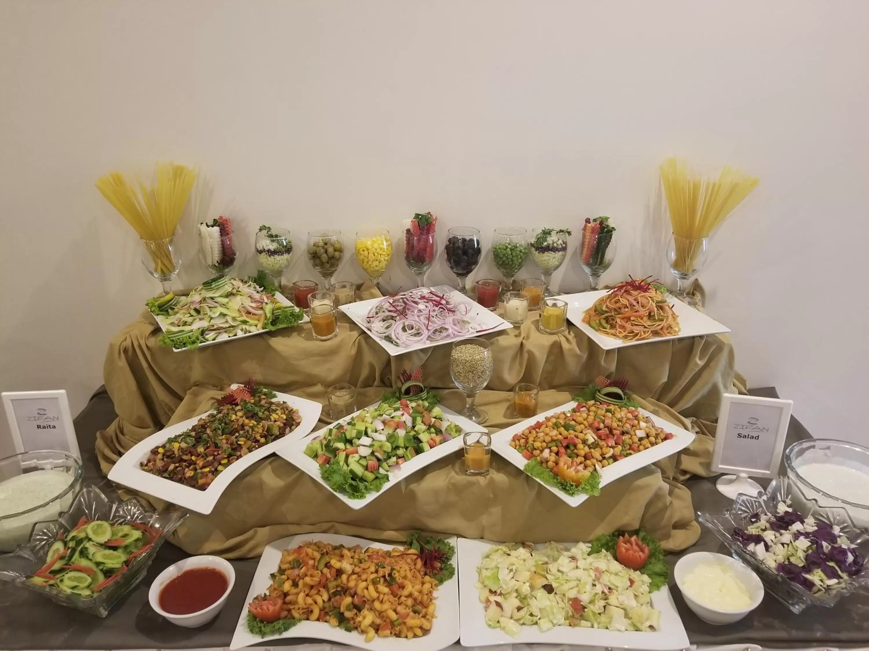 Food and drinks, Food in Zifan Hotel & Suites