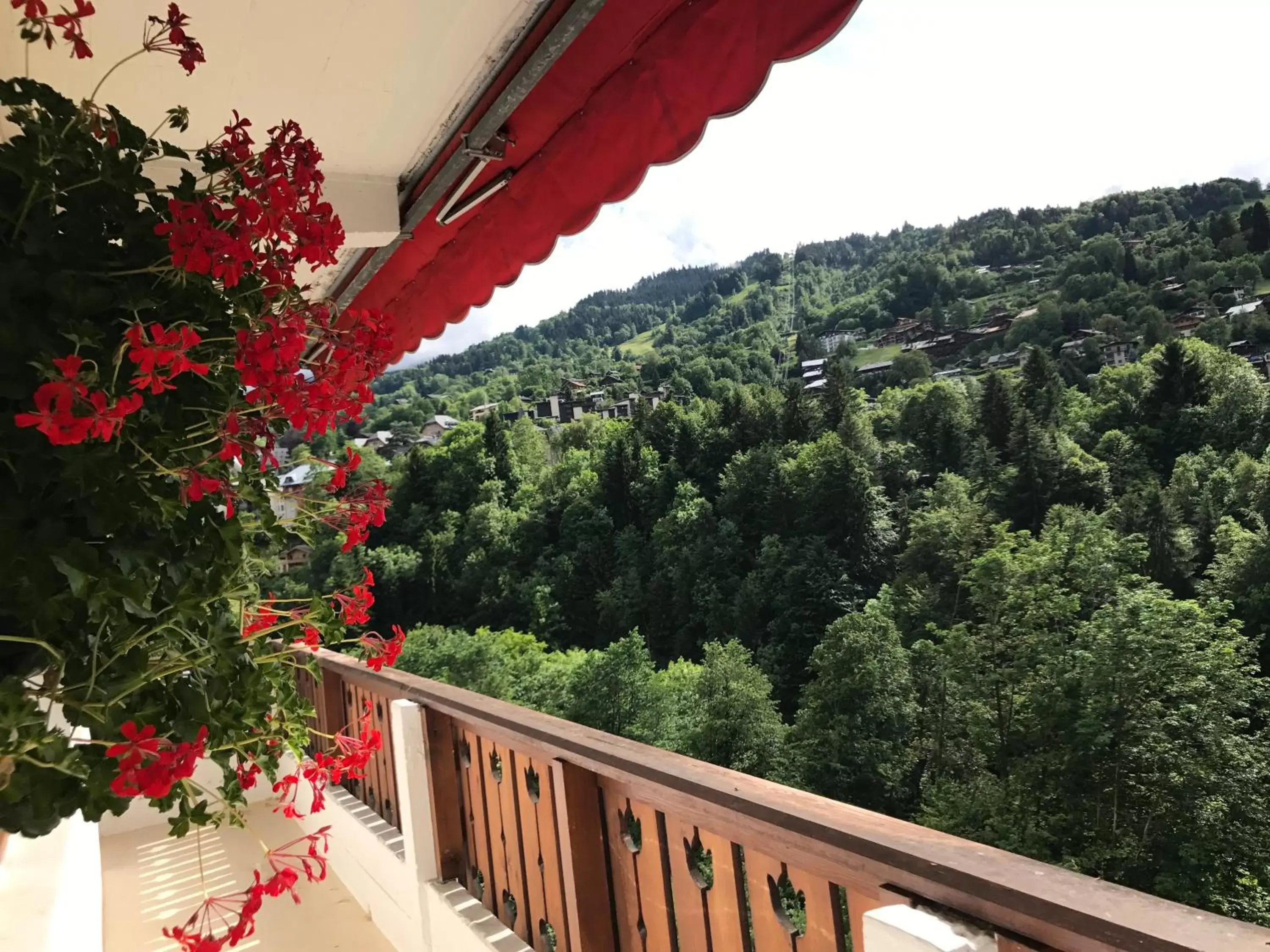 Balcony/Terrace in Coeur des Neiges